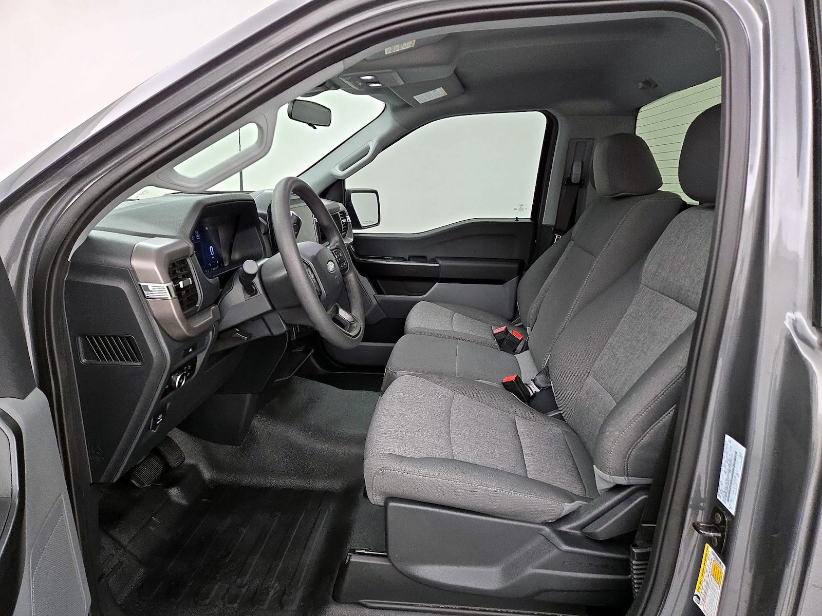 2025 Ford F-150 XL - Photo 12