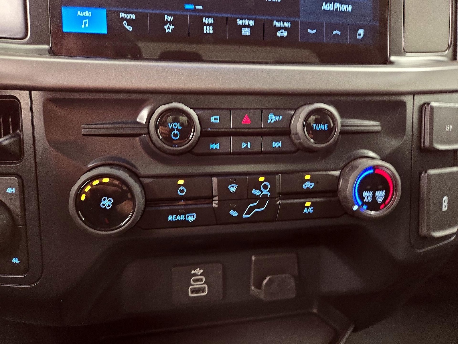 2025 Ford F-150 XL - Photo 17