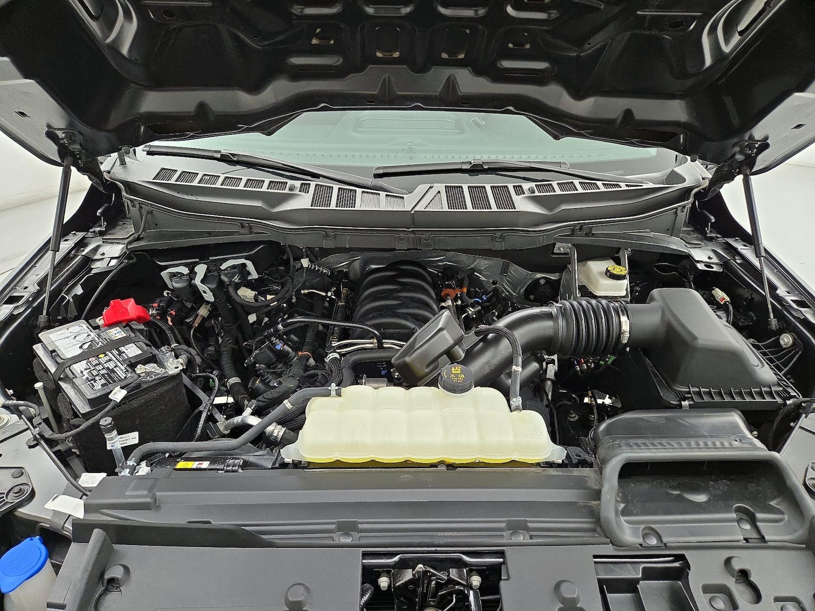 2025 Ford F-150 XL - Photo 21