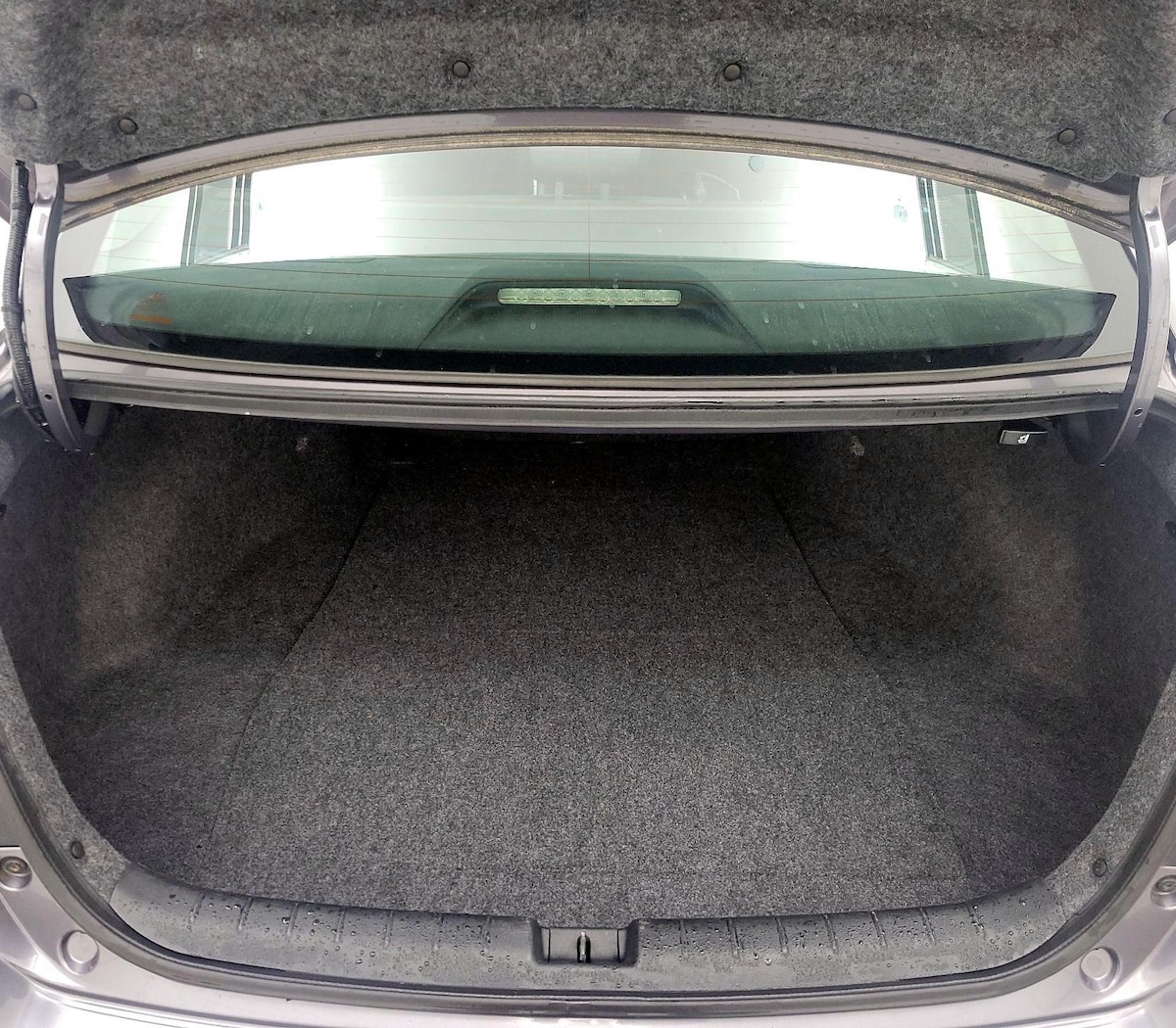 Trunk/Cargo (Seats Up)