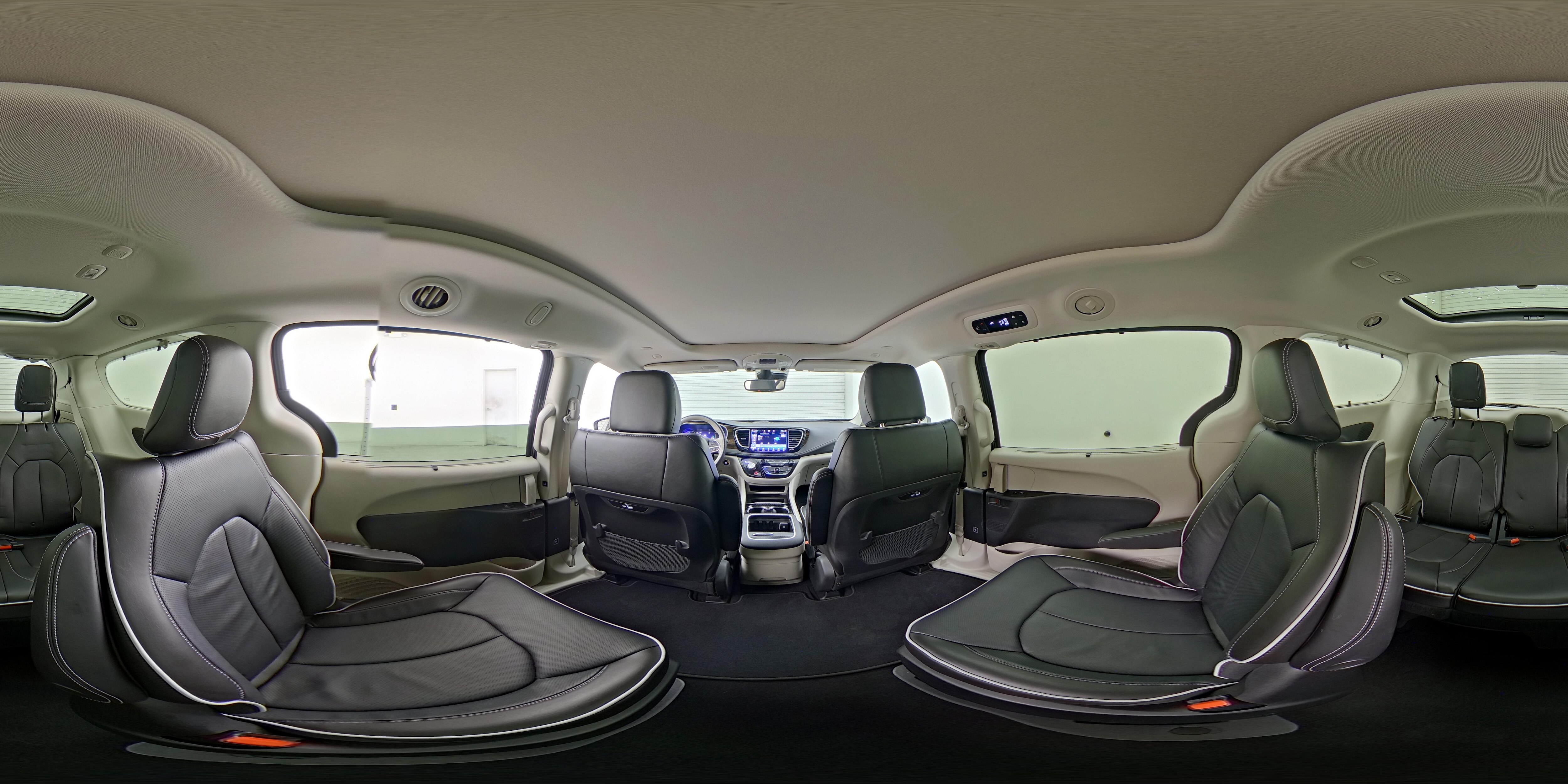 2021 Chrysler Pacifica Hybrid Limited - Photo 29