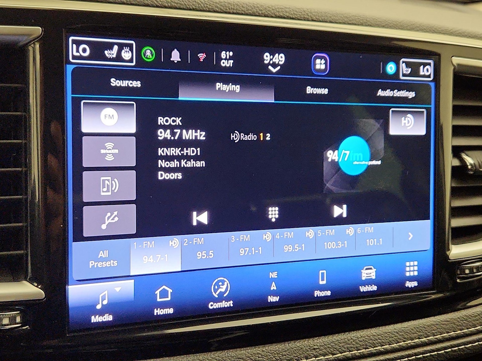 2021 Chrysler Pacifica Hybrid Limited - Photo 17
