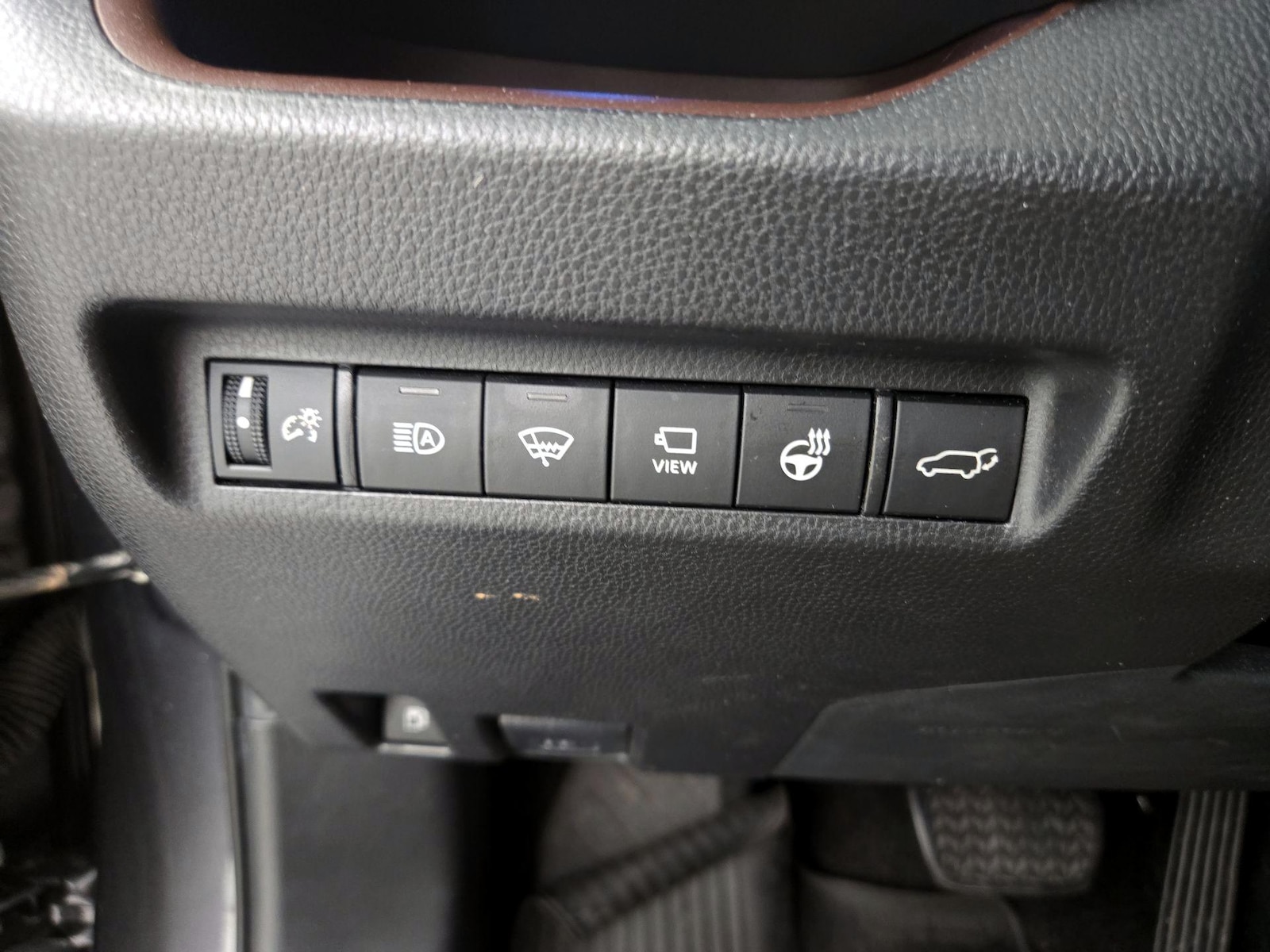 2021 Toyota RAV4 Limited - Photo 14