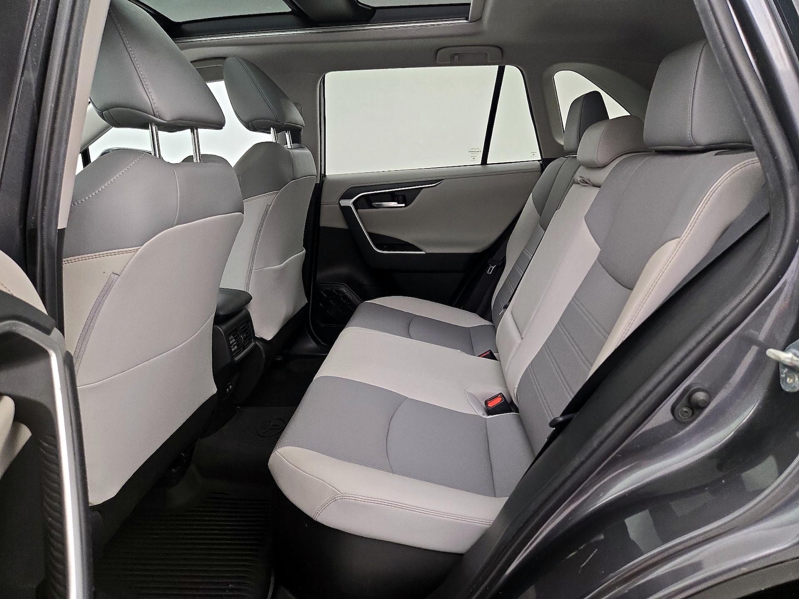 2021 Toyota RAV4 Limited - Photo 22