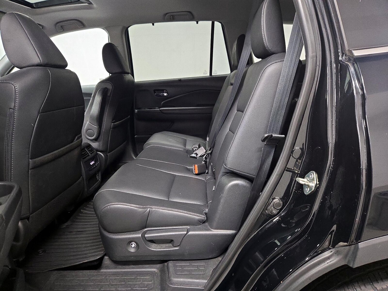 Rear Air Conditioning