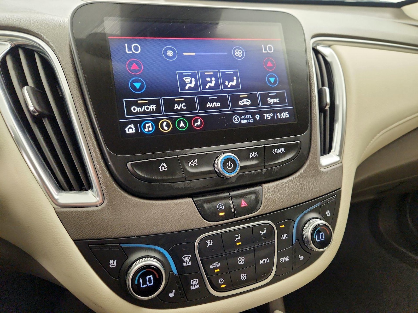2024 Chevrolet Malibu 2LT - Photo 18