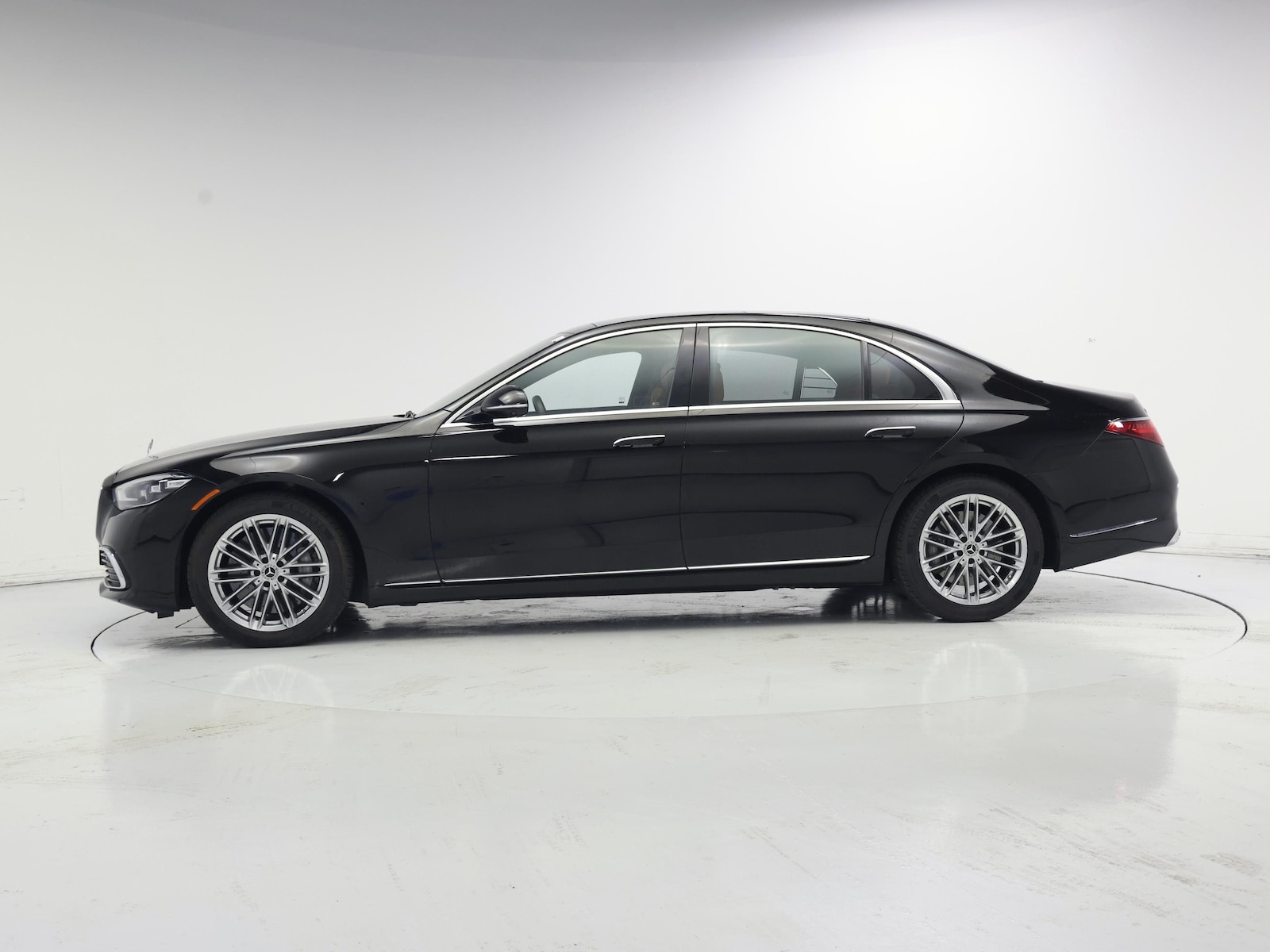 2022 Mercedes-Benz S-Class S 580 - Photo 4