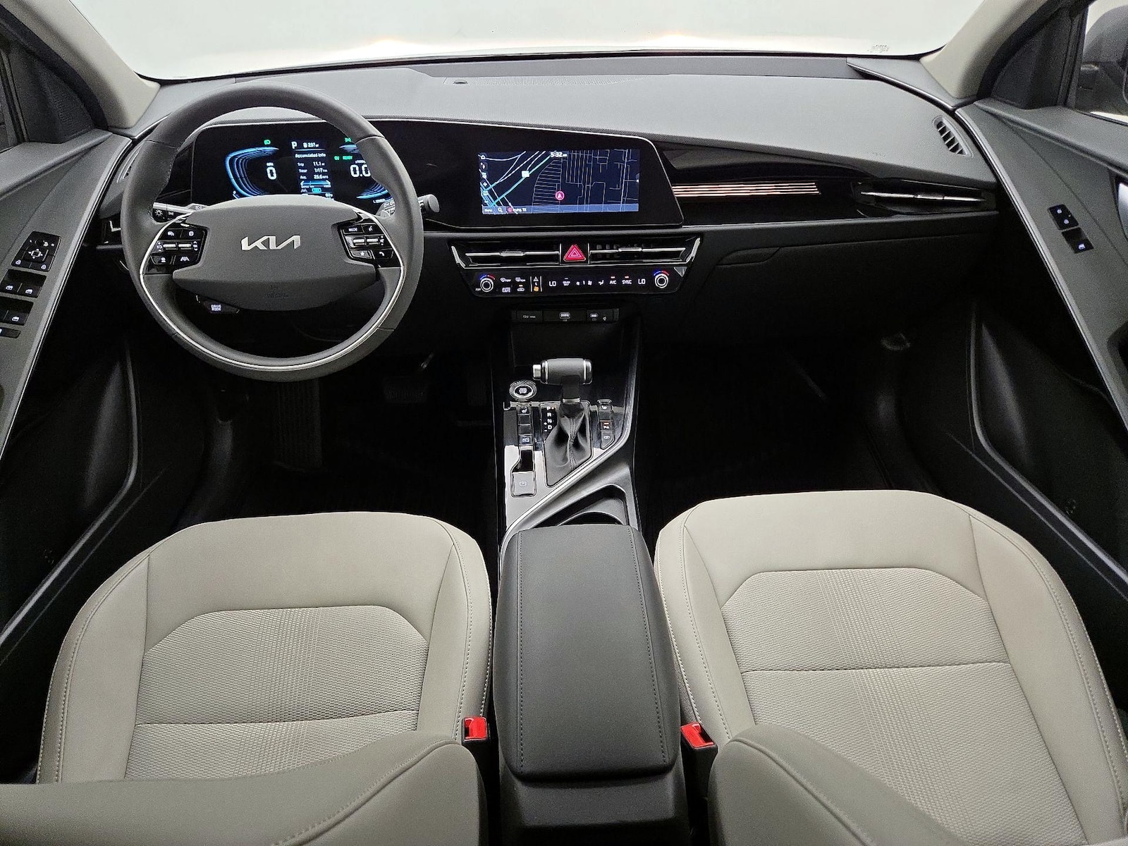 2023 Kia Niro EX - Photo 10