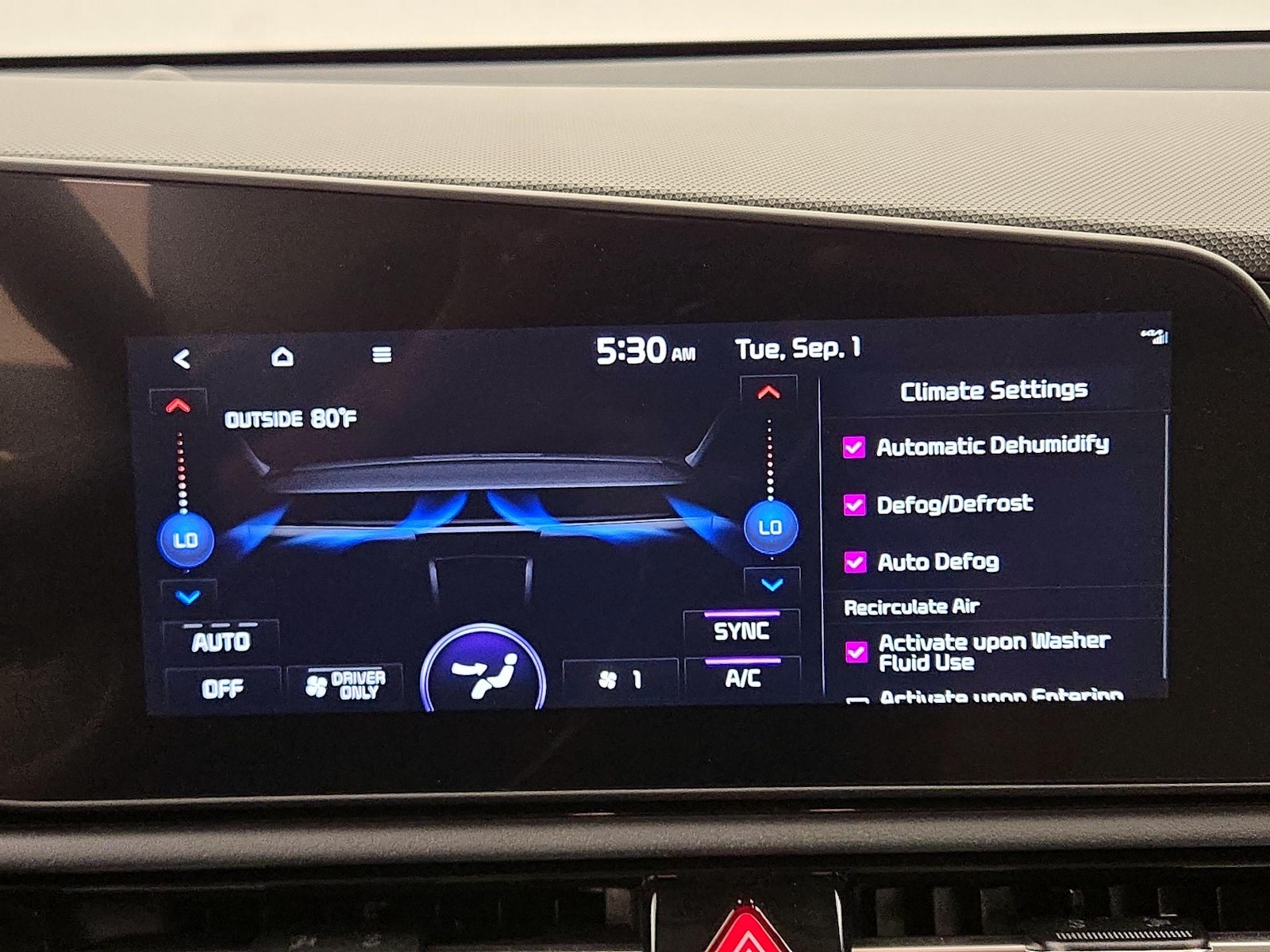 2023 Kia Niro EX - Photo 18