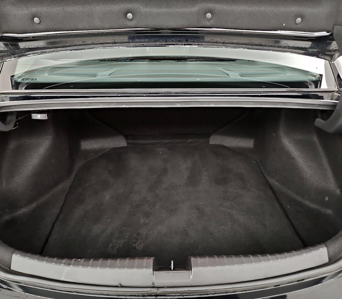 Trunk/Cargo (Seats Up)