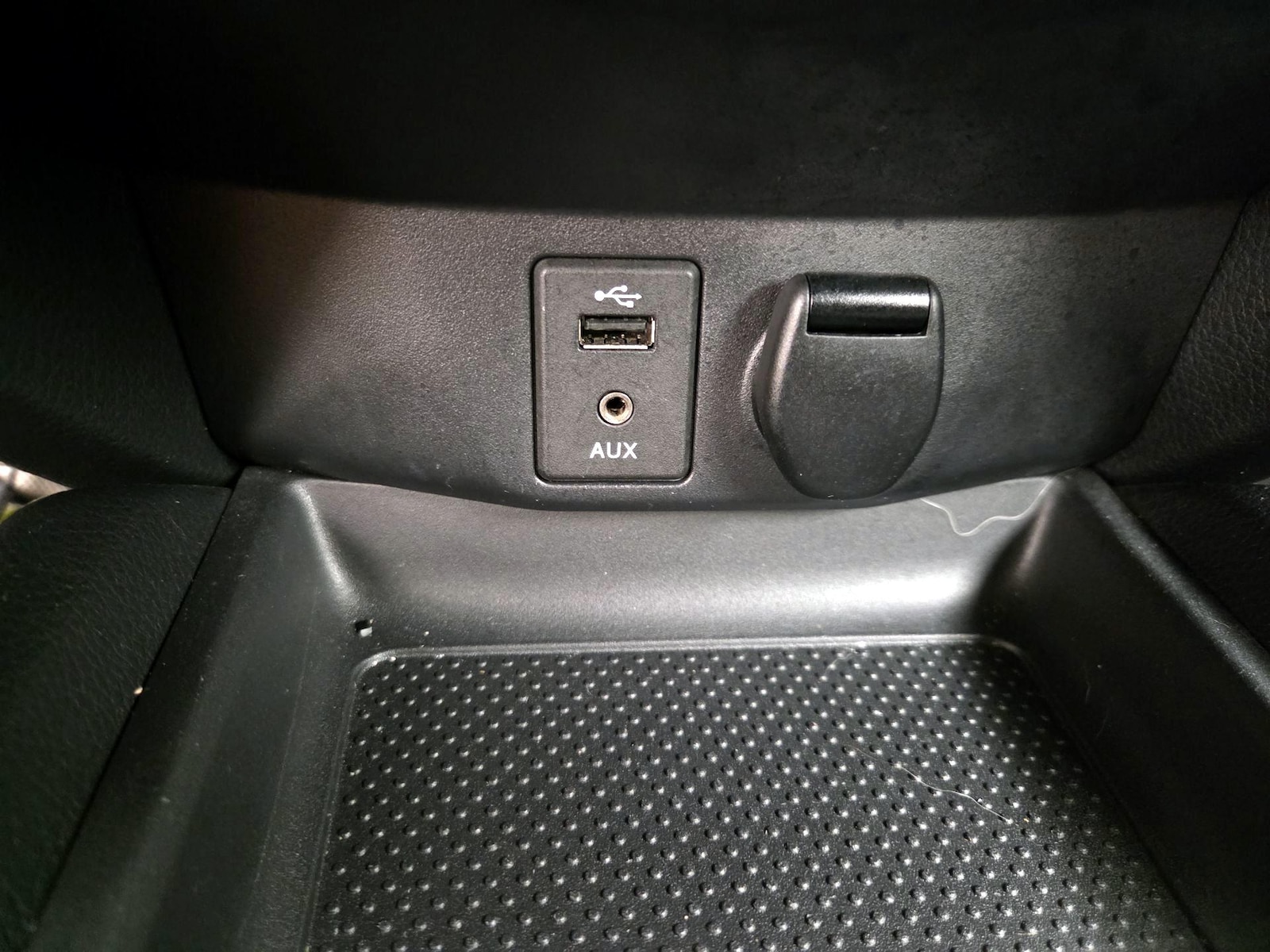 2016 Nissan Rogue SV - Photo 19