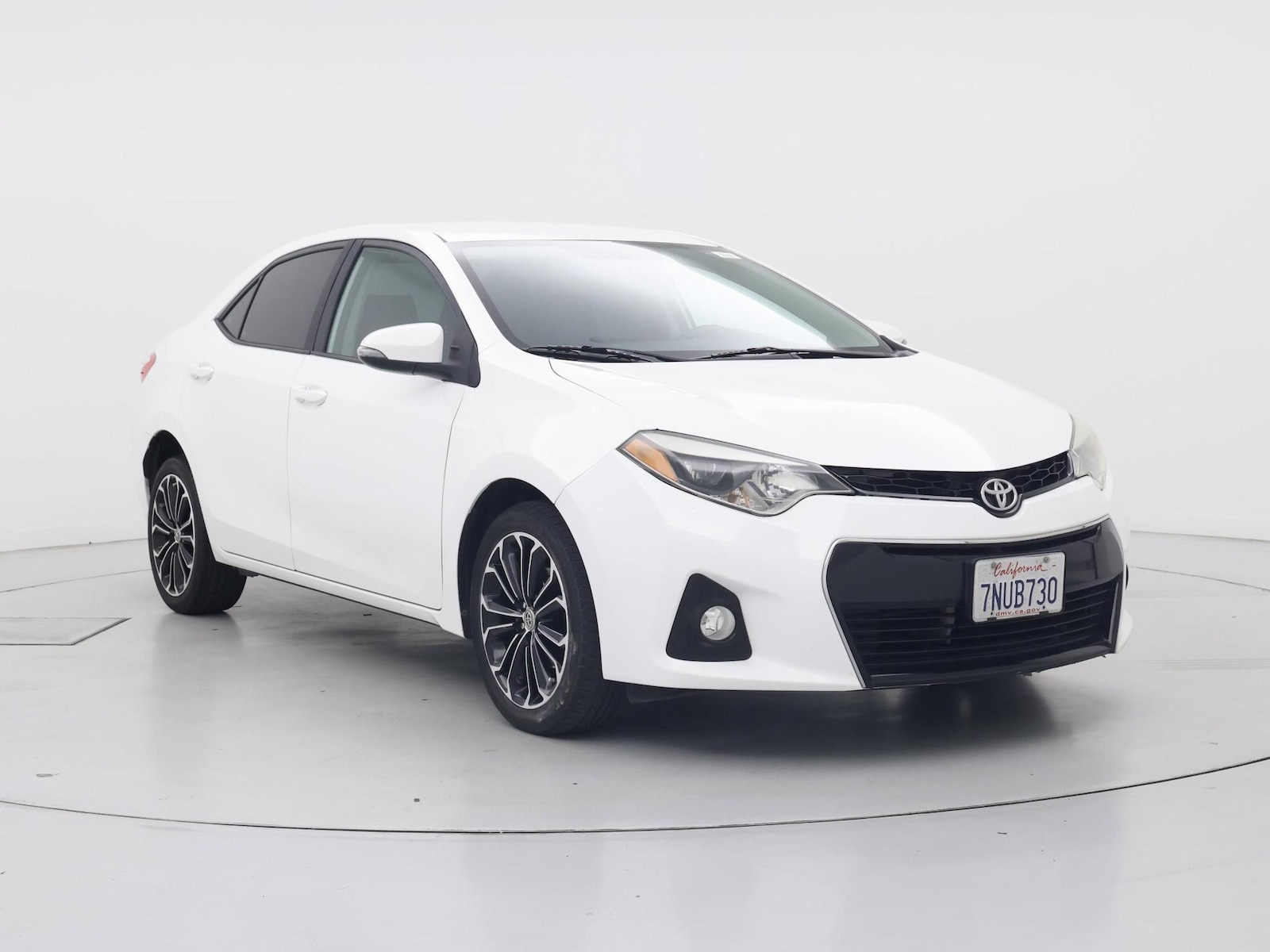 2015 Toyota Corolla S Plus - Photo 2