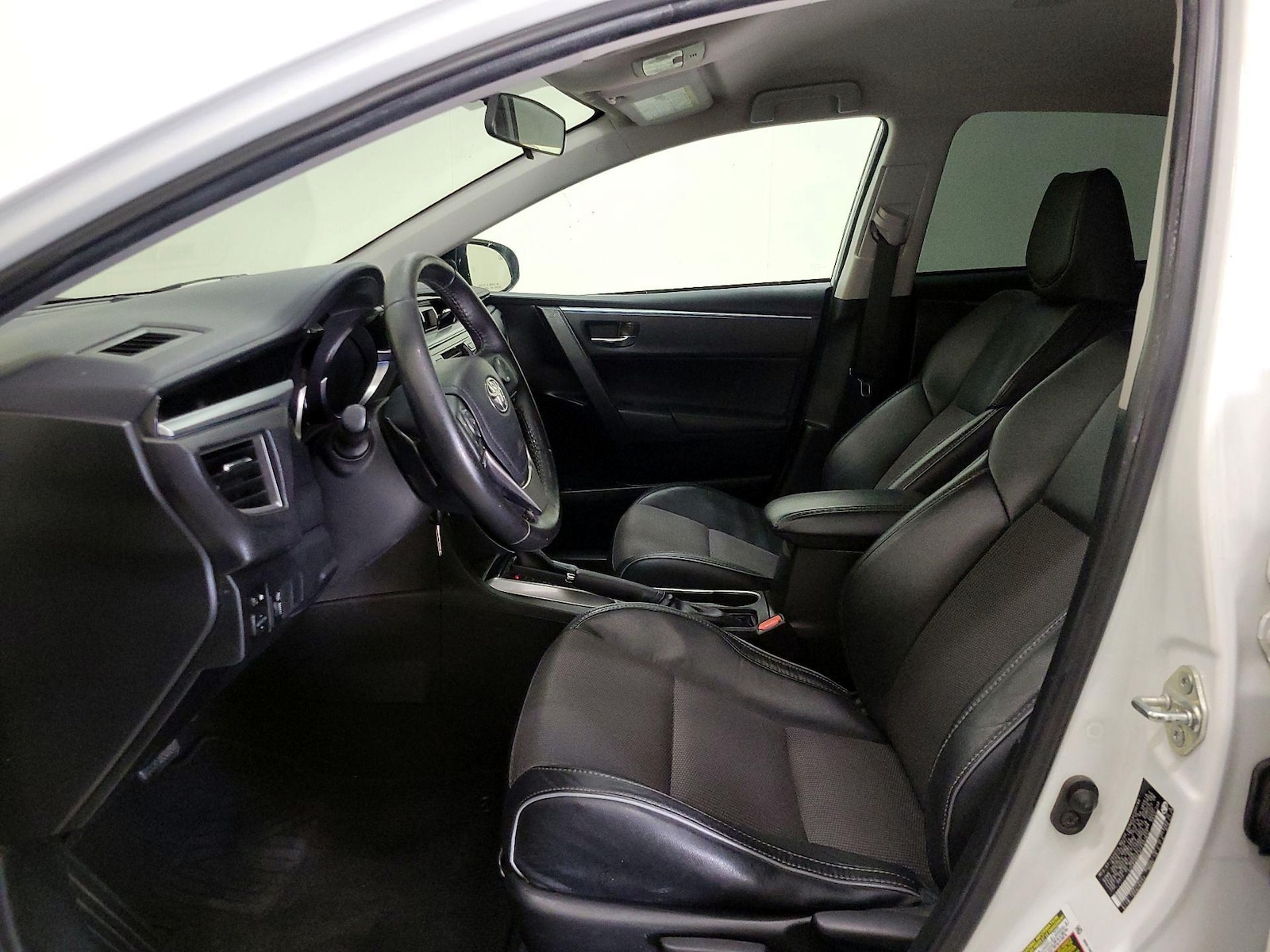 2015 Toyota Corolla S Plus - Photo 12