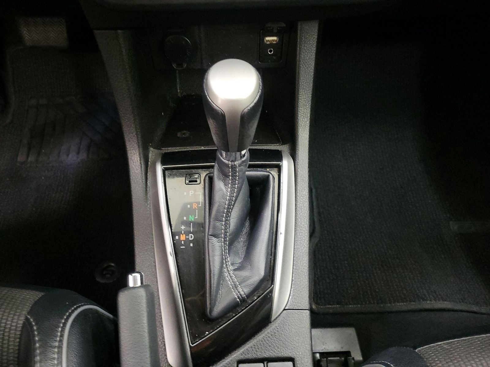 2015 Toyota Corolla S Plus - Photo 18