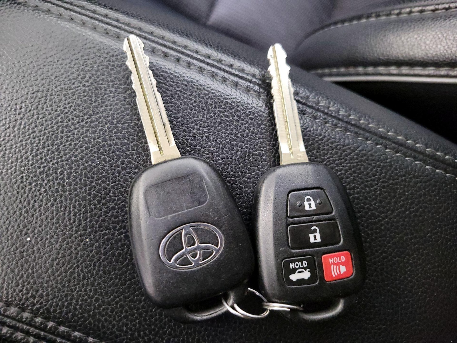 2015 Toyota Corolla S Plus - Photo 23