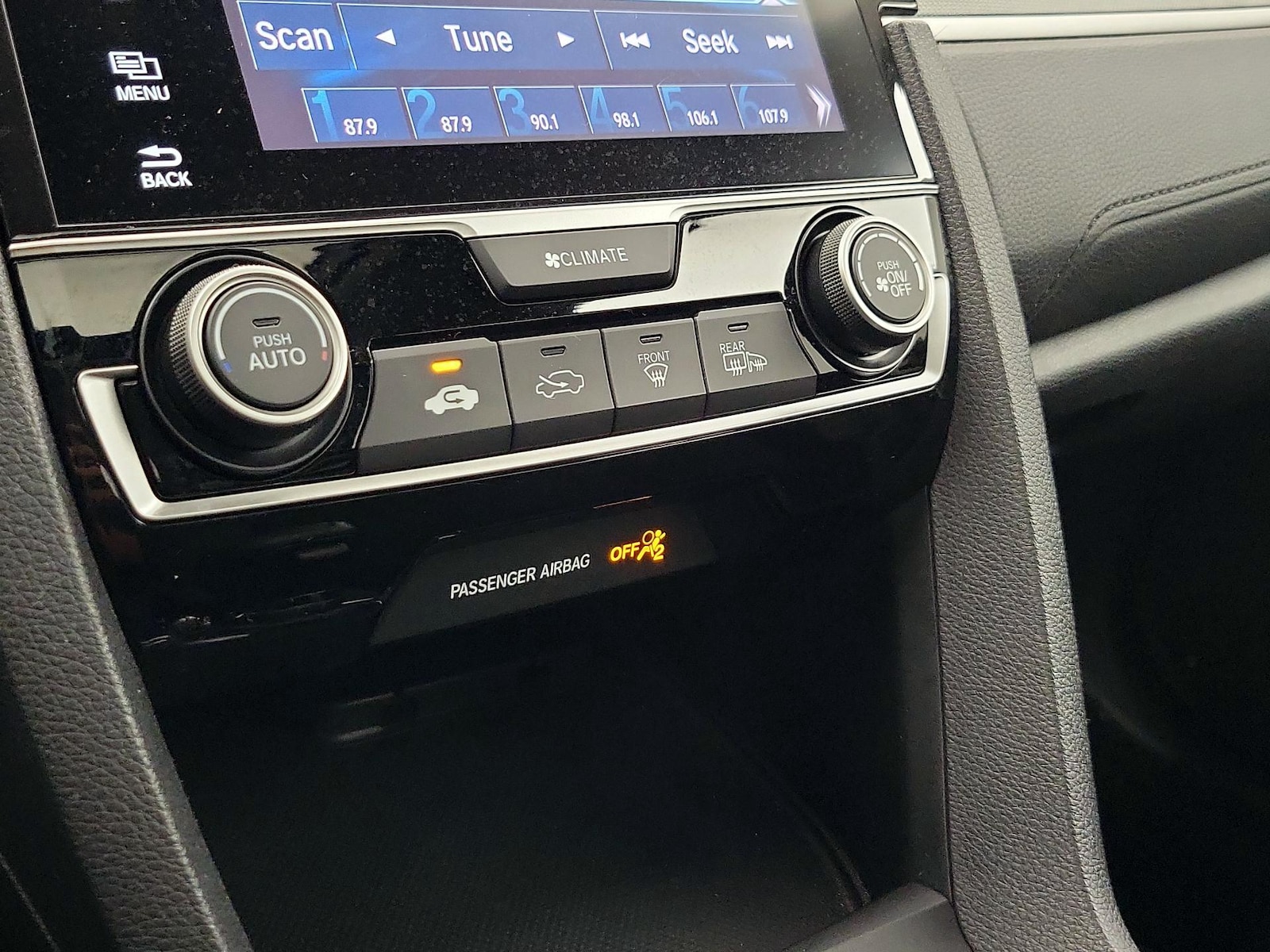 2018 Honda Civic EX - Photo 17