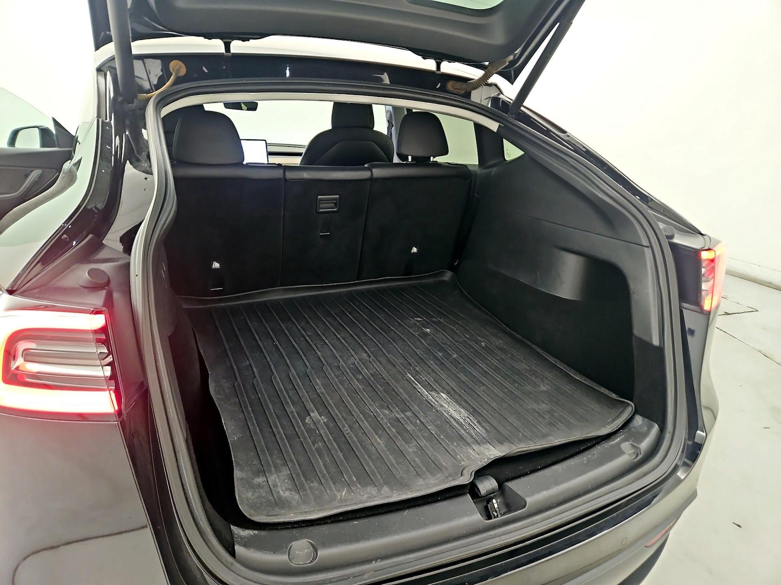 2021 Tesla Model Y Performance - Photo 22