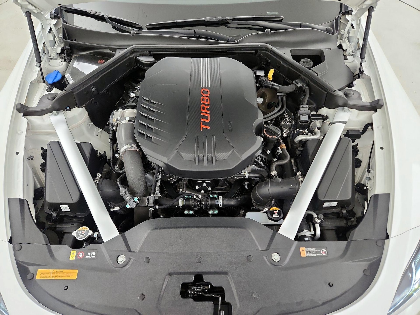 2020 Kia Stinger GT1 - Photo 24