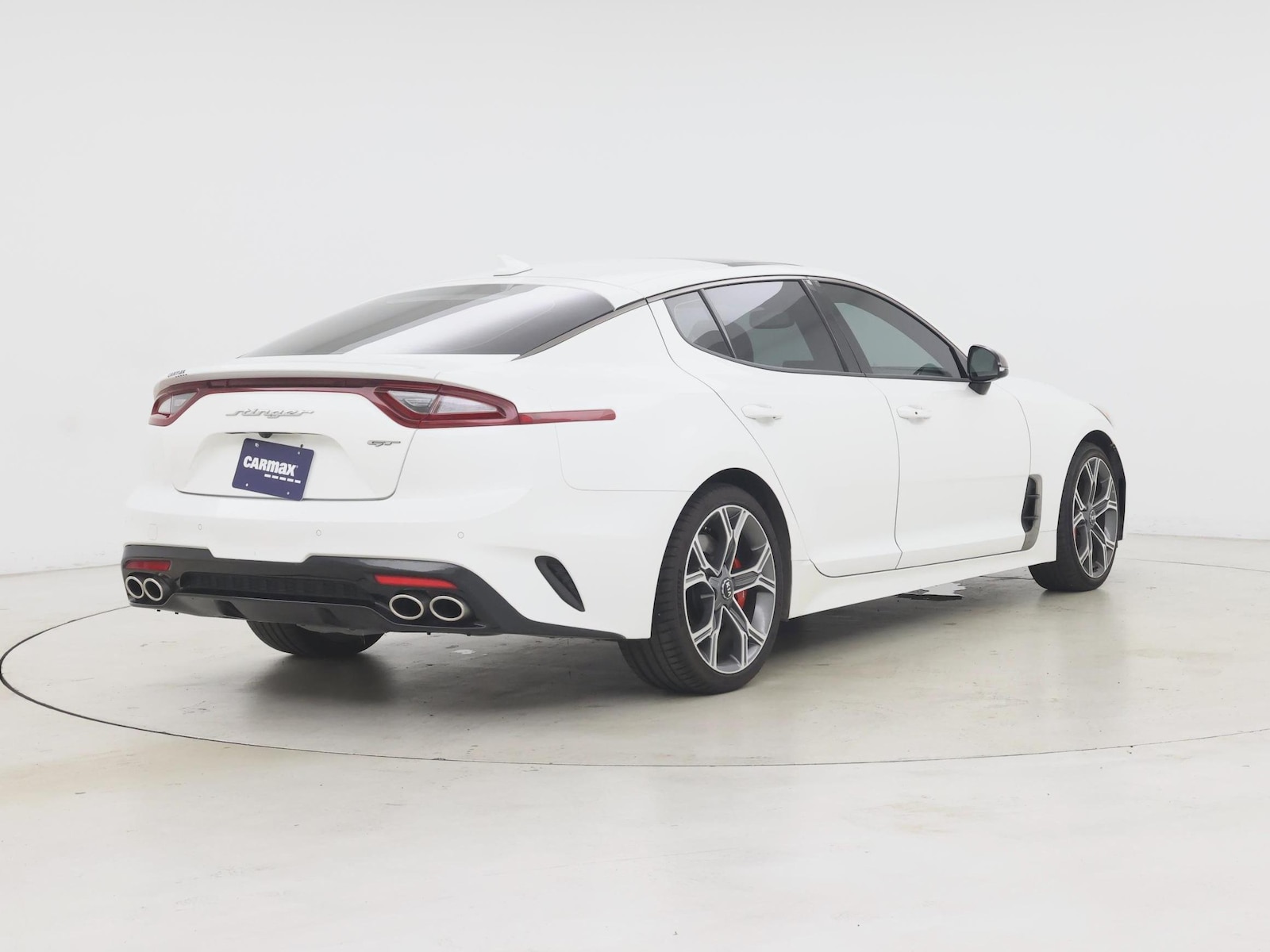 2020 Kia Stinger GT1 - Photo 9