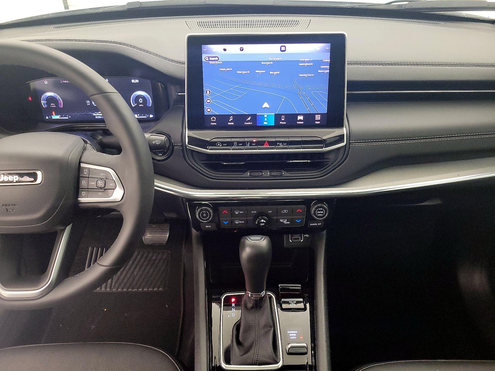 Apple CarPlay® & Android Auto™