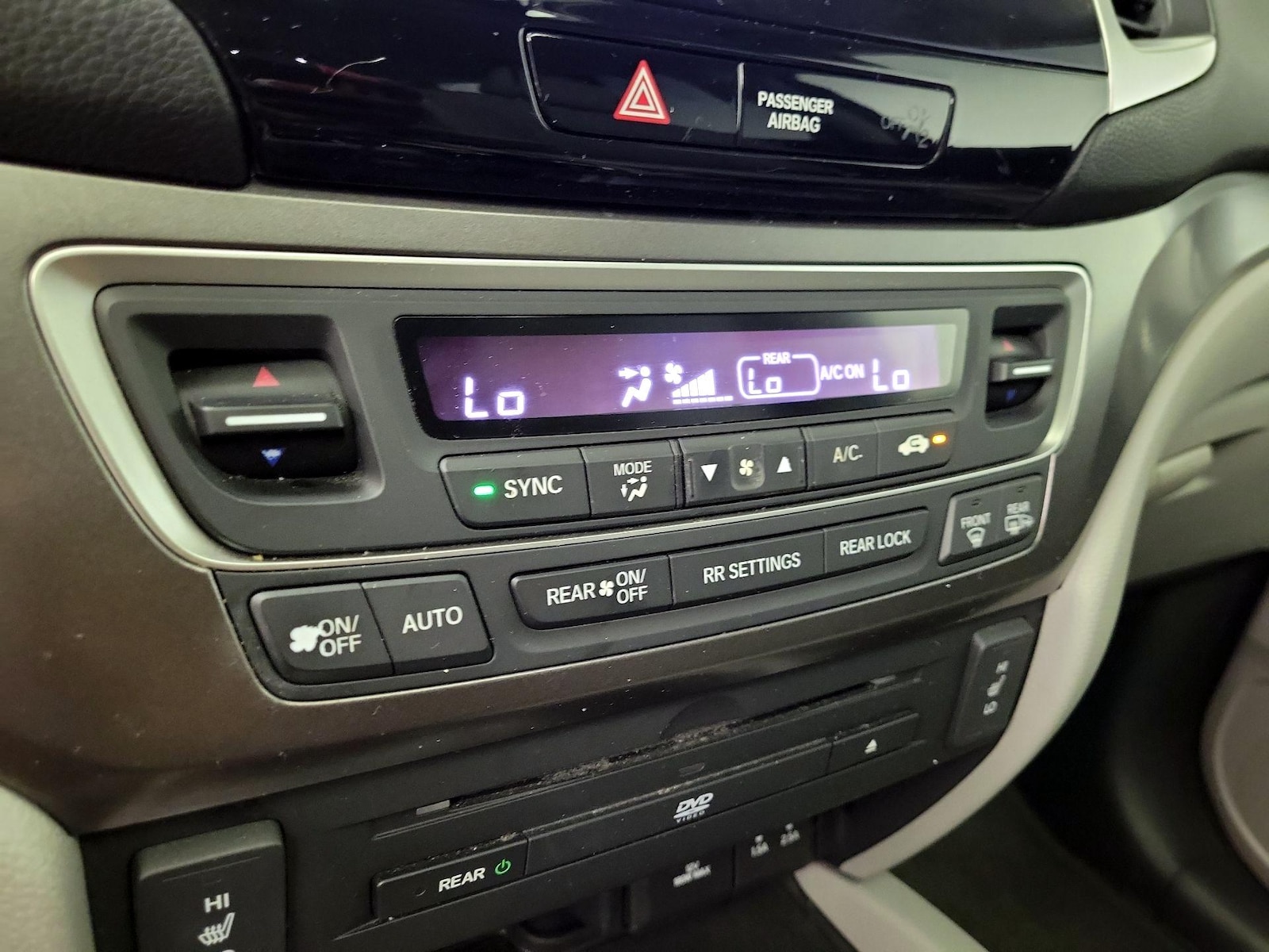 2016 Honda Pilot EX-L - Photo 17