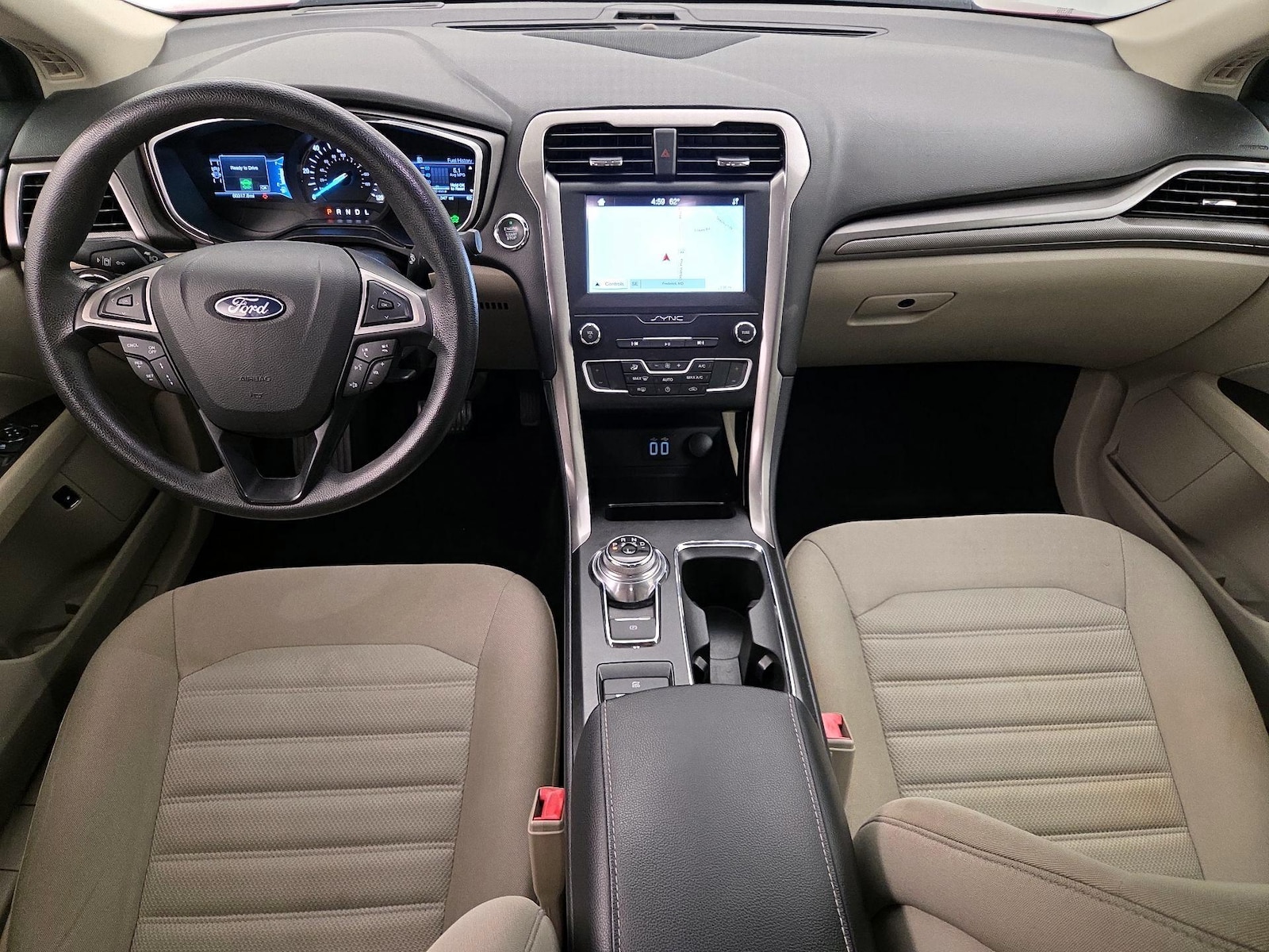 Apple CarPlay® & Android Auto™