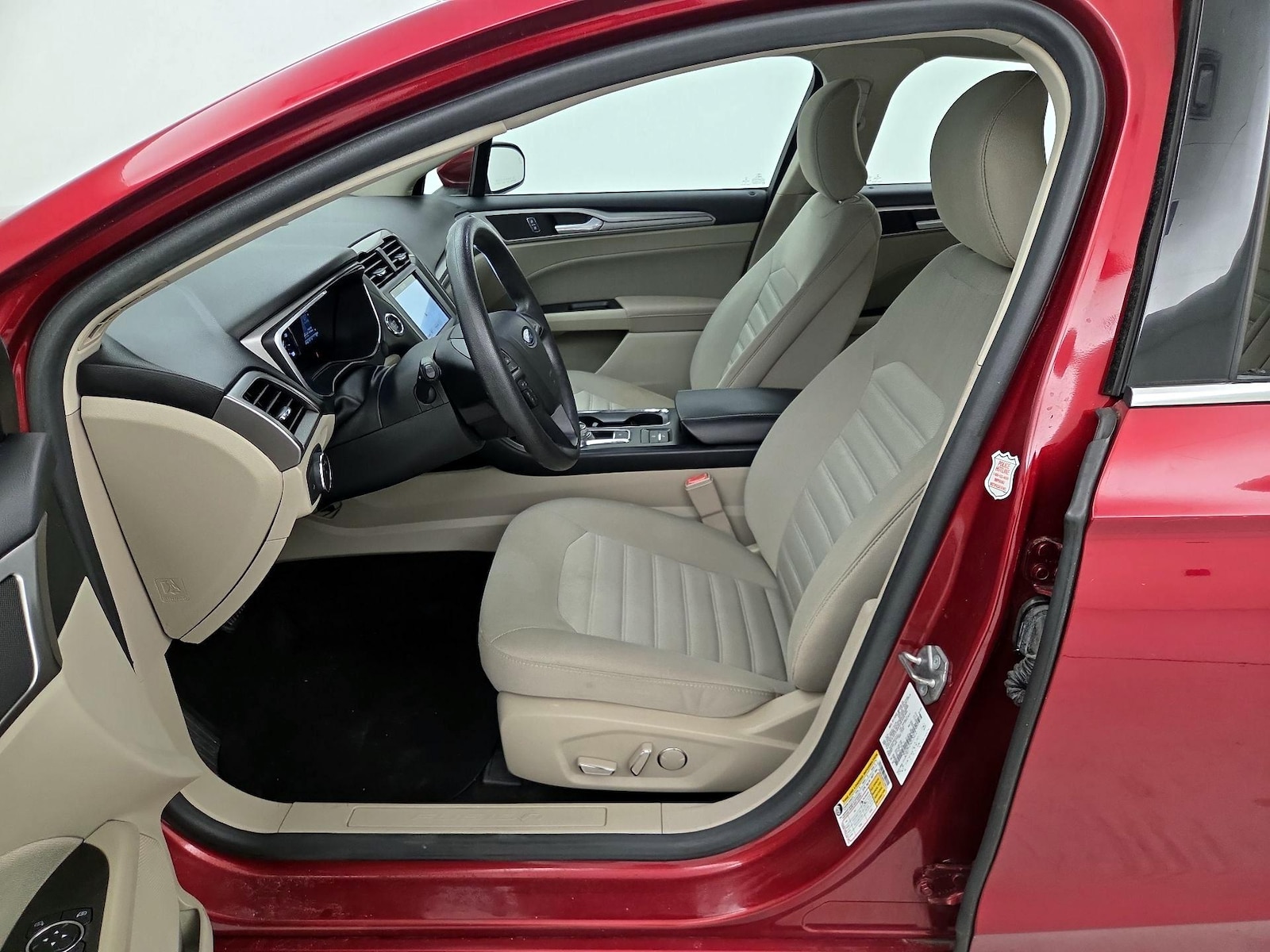 Power Seat(s) & Side Airbags