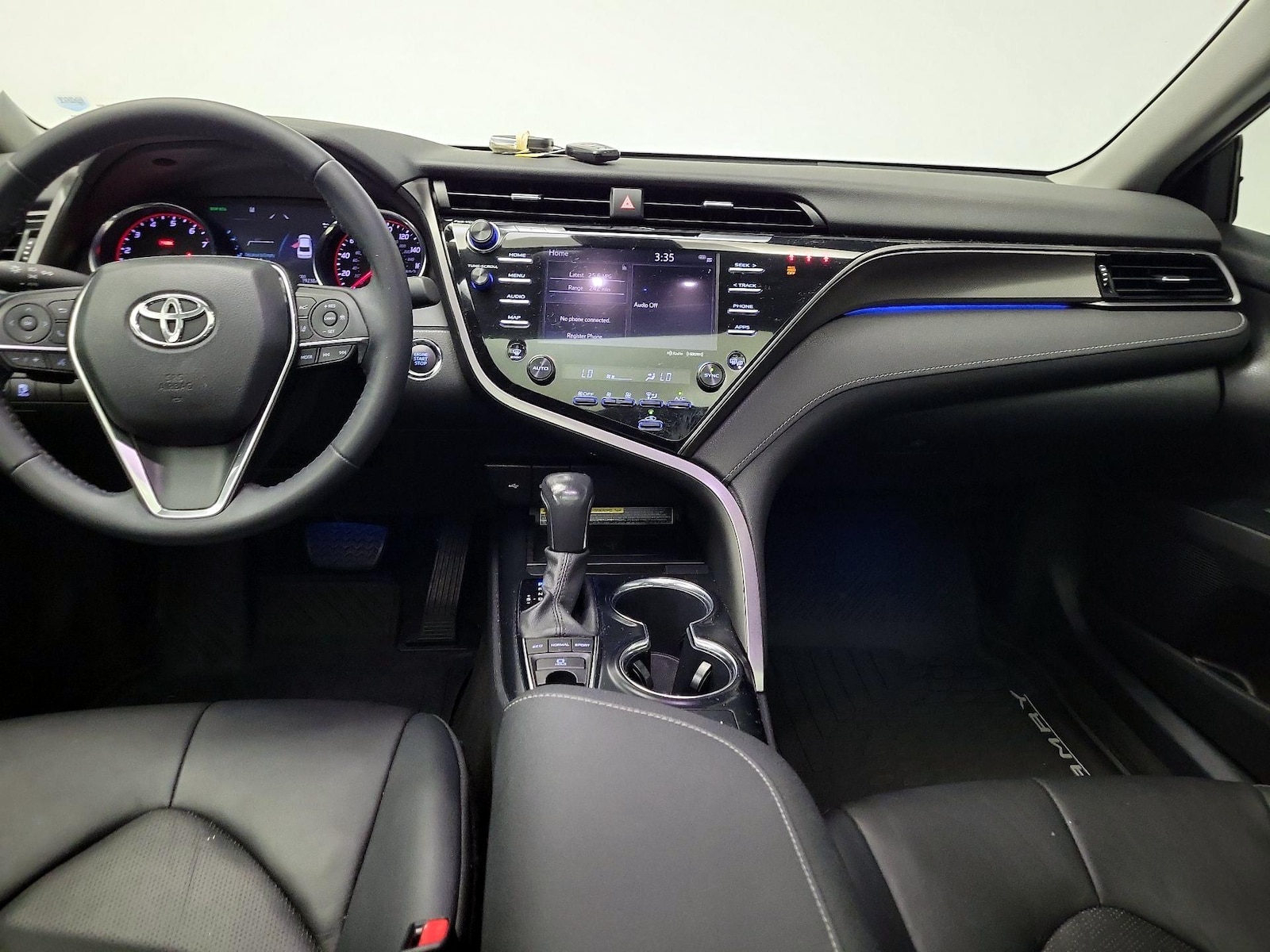 Apple CarPlay® & Android Auto™