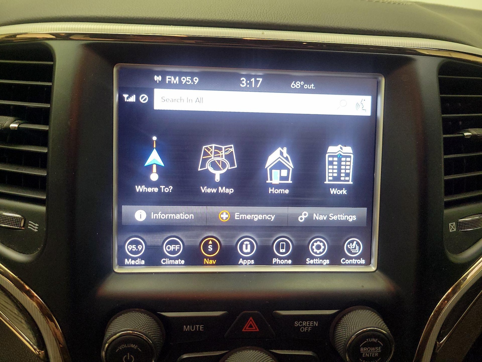 2018 Jeep Grand Cherokee Summit - Photo 15