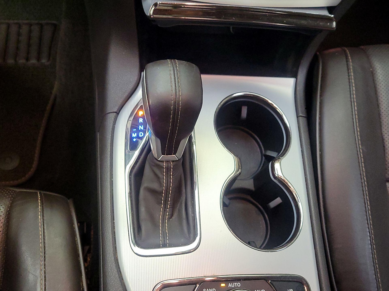 2018 Jeep Grand Cherokee Summit - Photo 19
