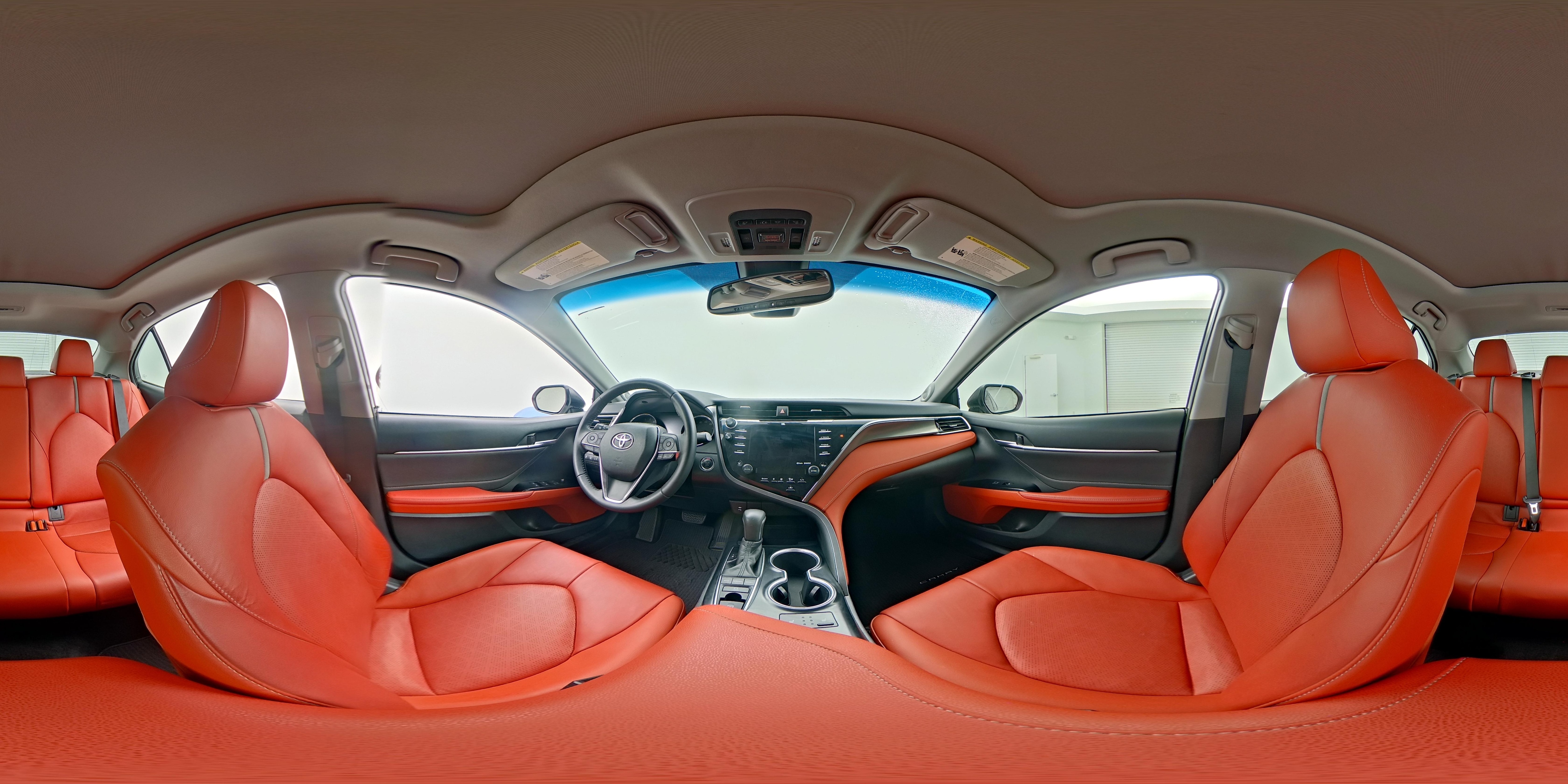 2018 Toyota Camry XSE - Photo 25
