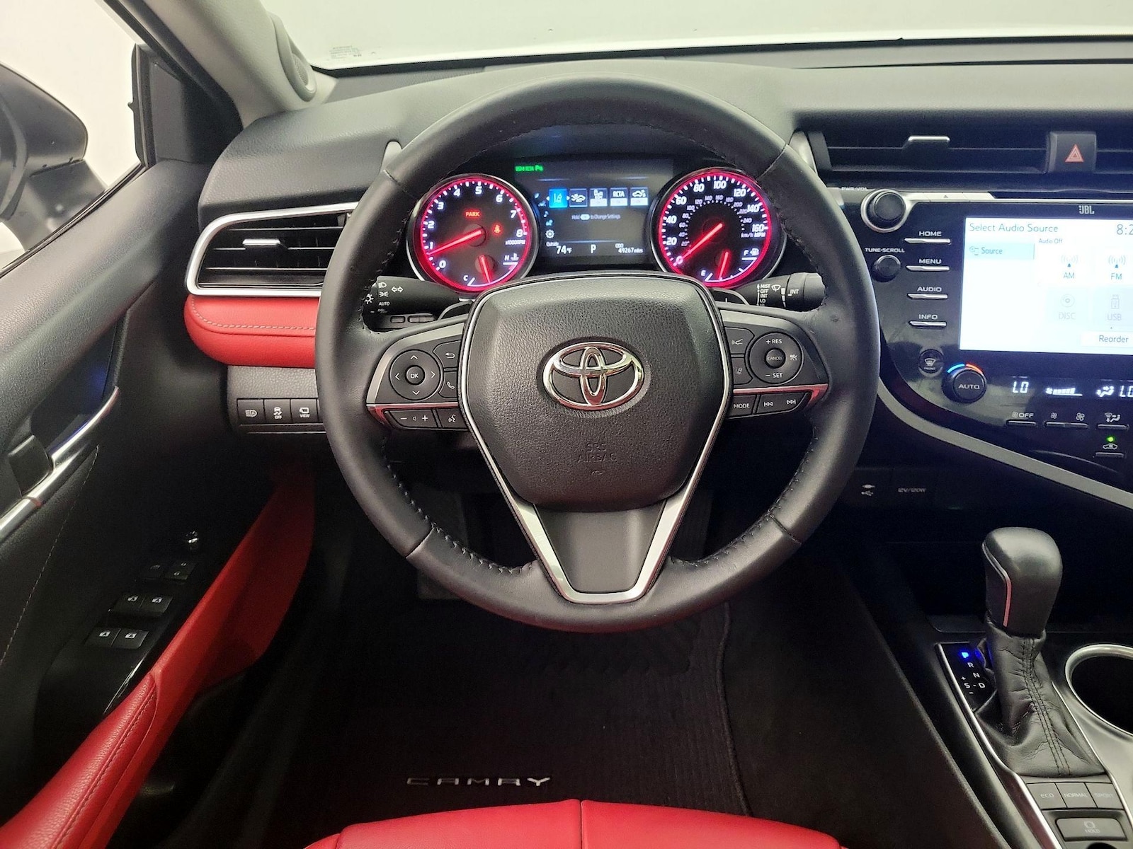 2018 Toyota Camry XSE - Photo 11