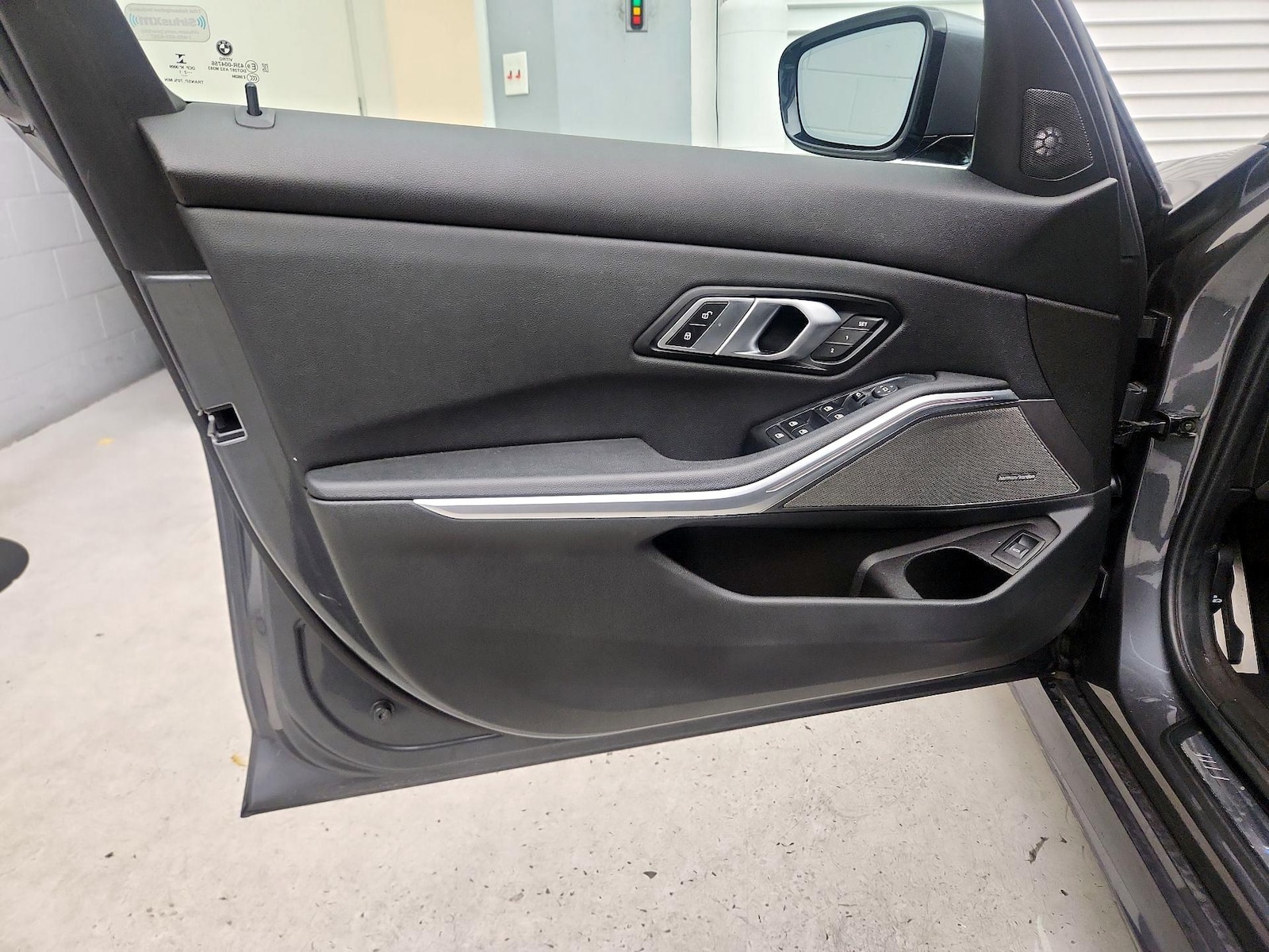 2021 BMW 3 Series 330i - Photo 13