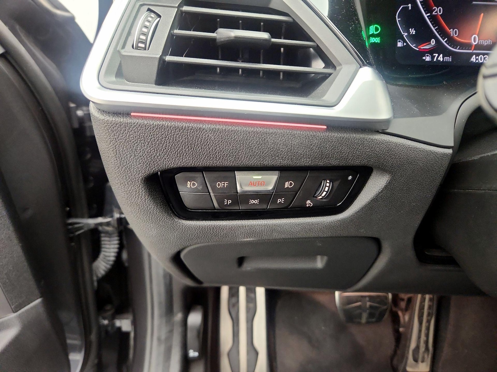 2021 BMW 3 Series 330i - Photo 14