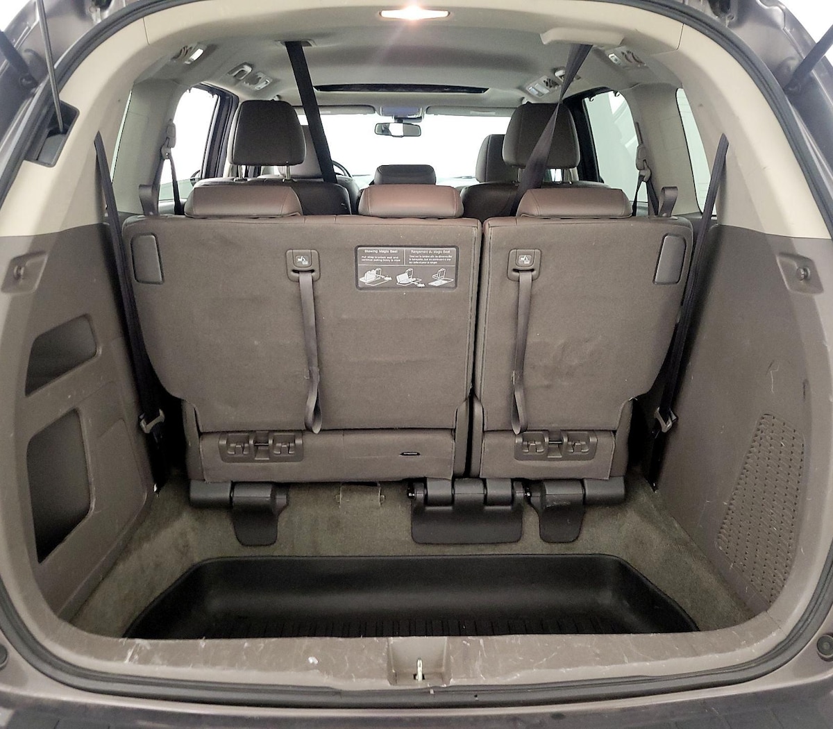 Trunk/Cargo (Seats Up)