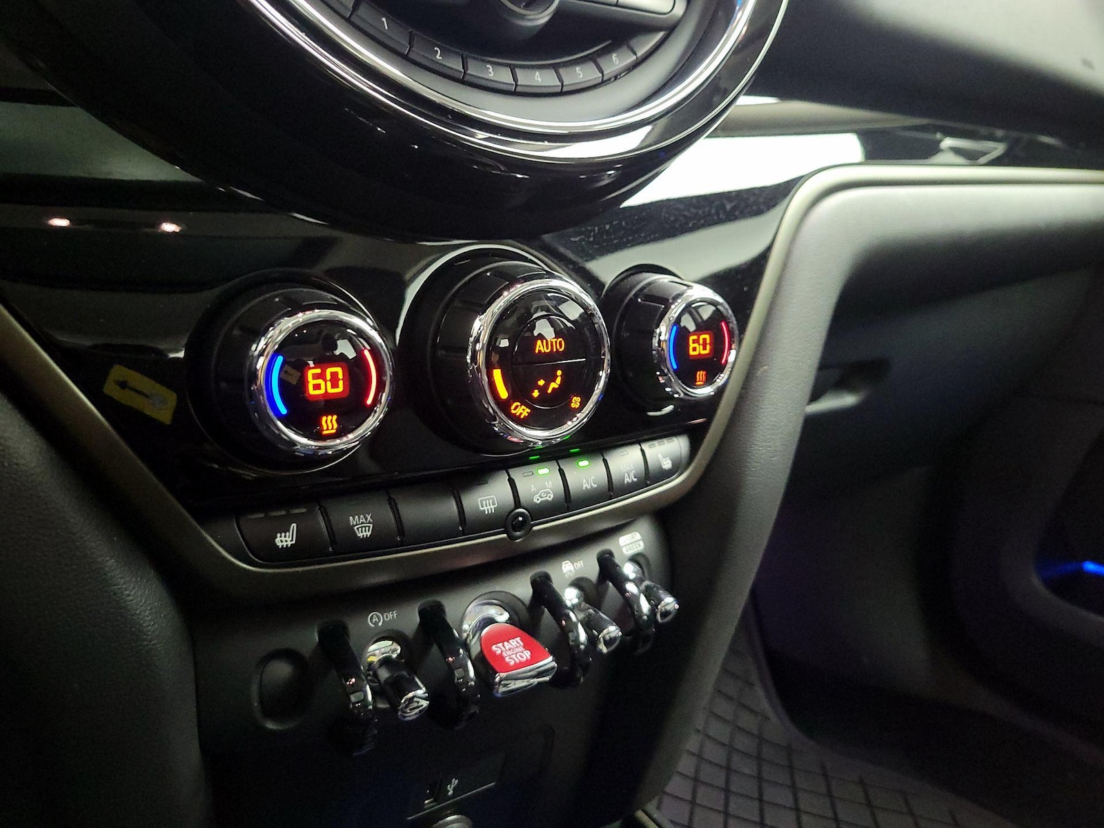 2020 MINI Countryman S - Photo 16