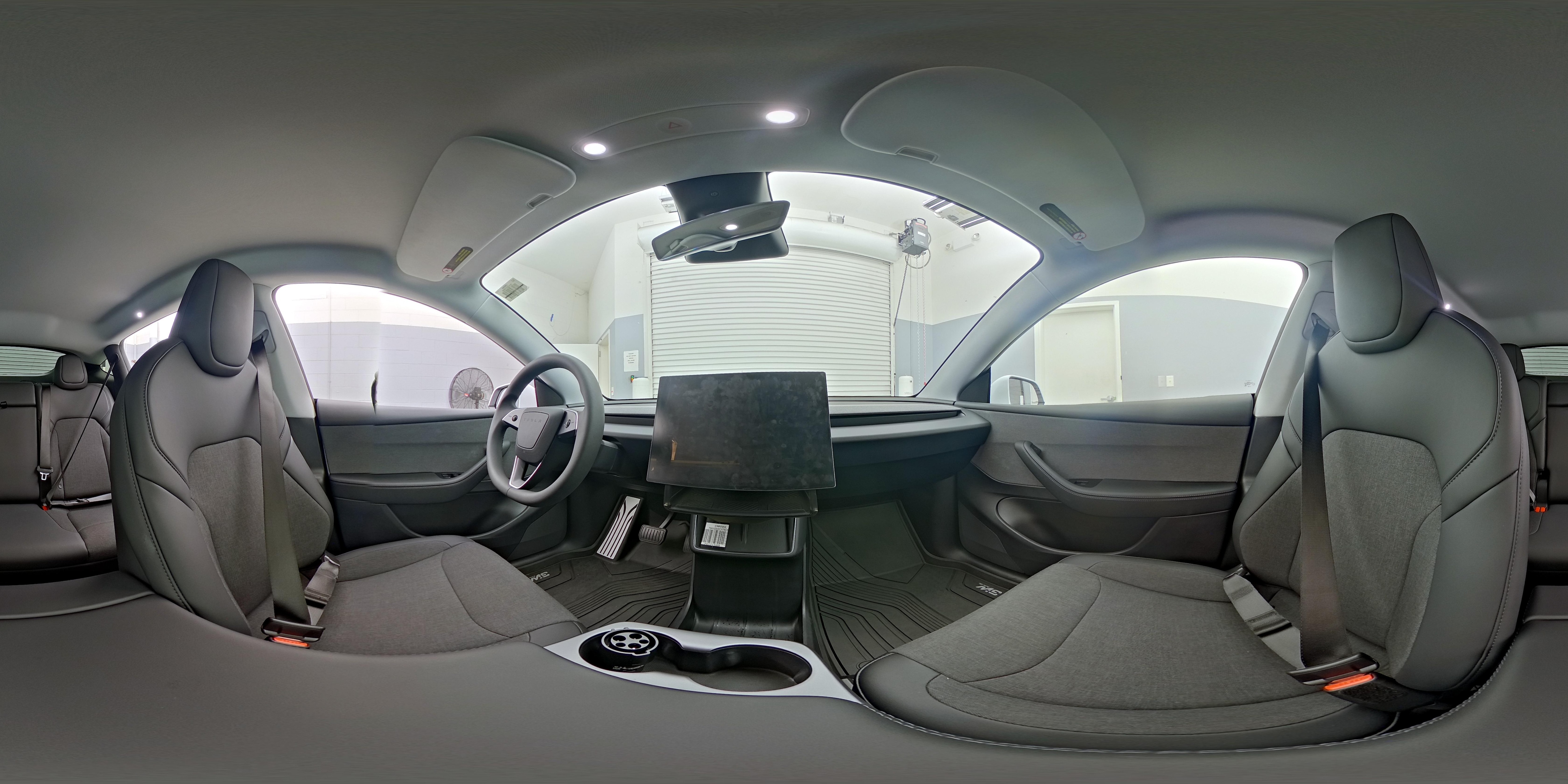 2026 Tesla Model Y Standard - Photo 24