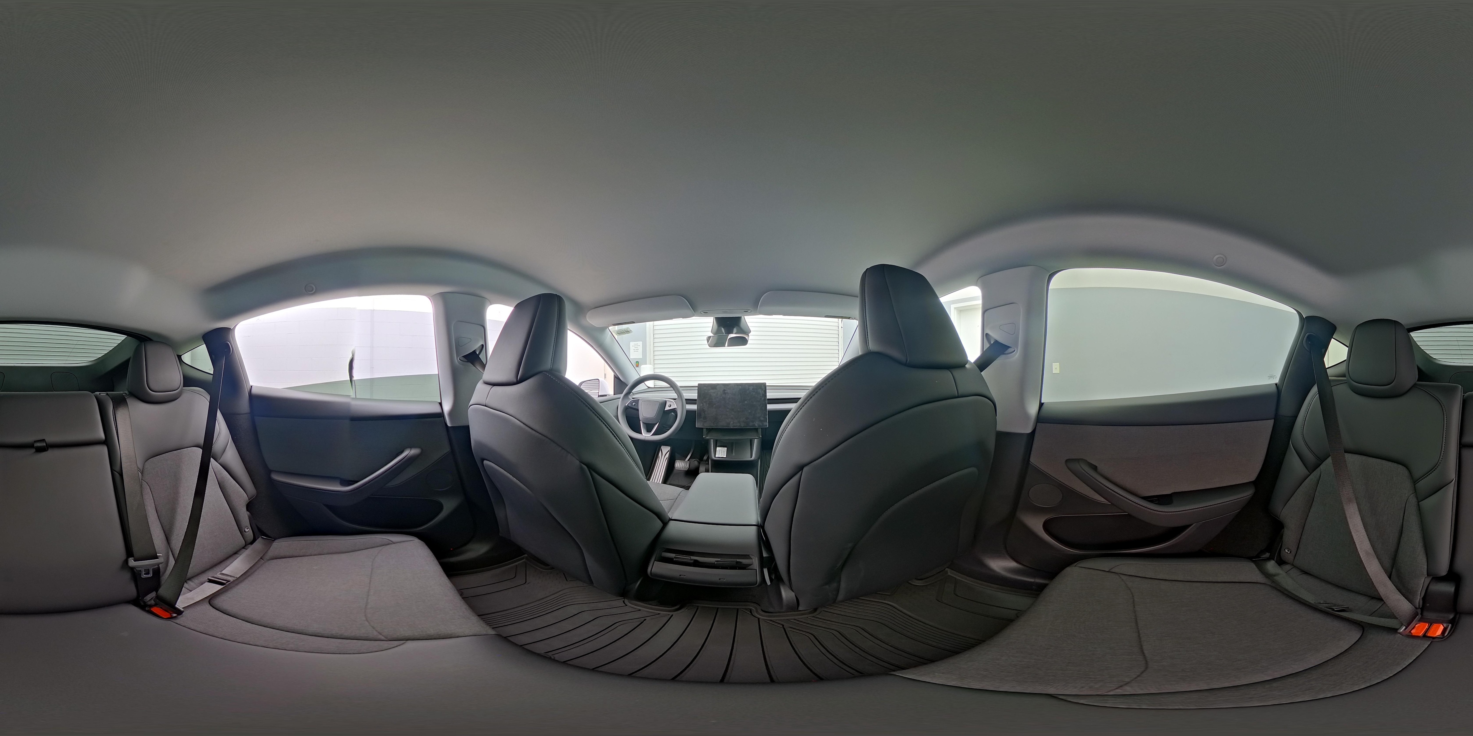 2026 Tesla Model Y Standard - Photo 25