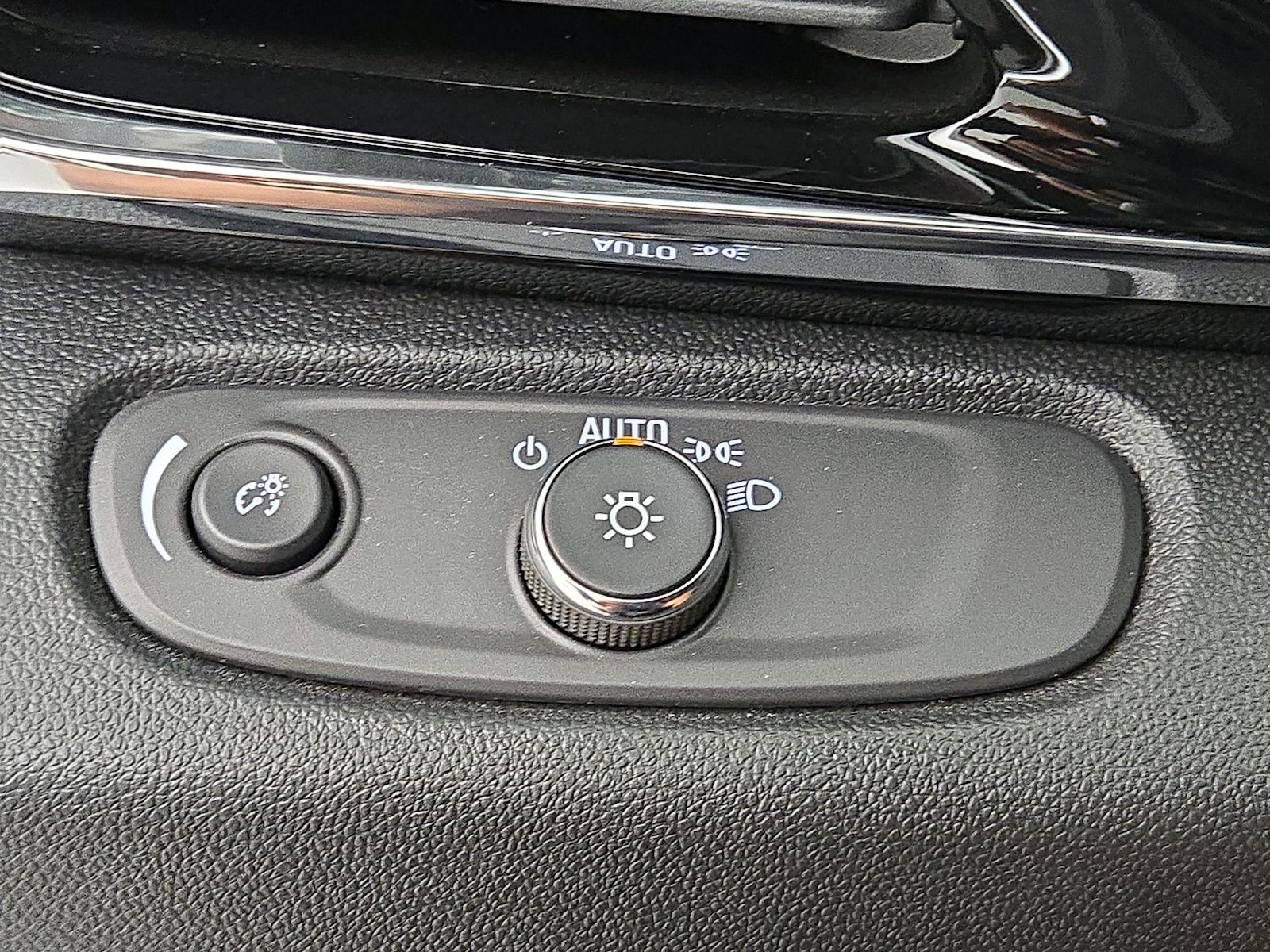2025 Buick Envista Avenir - Photo 14