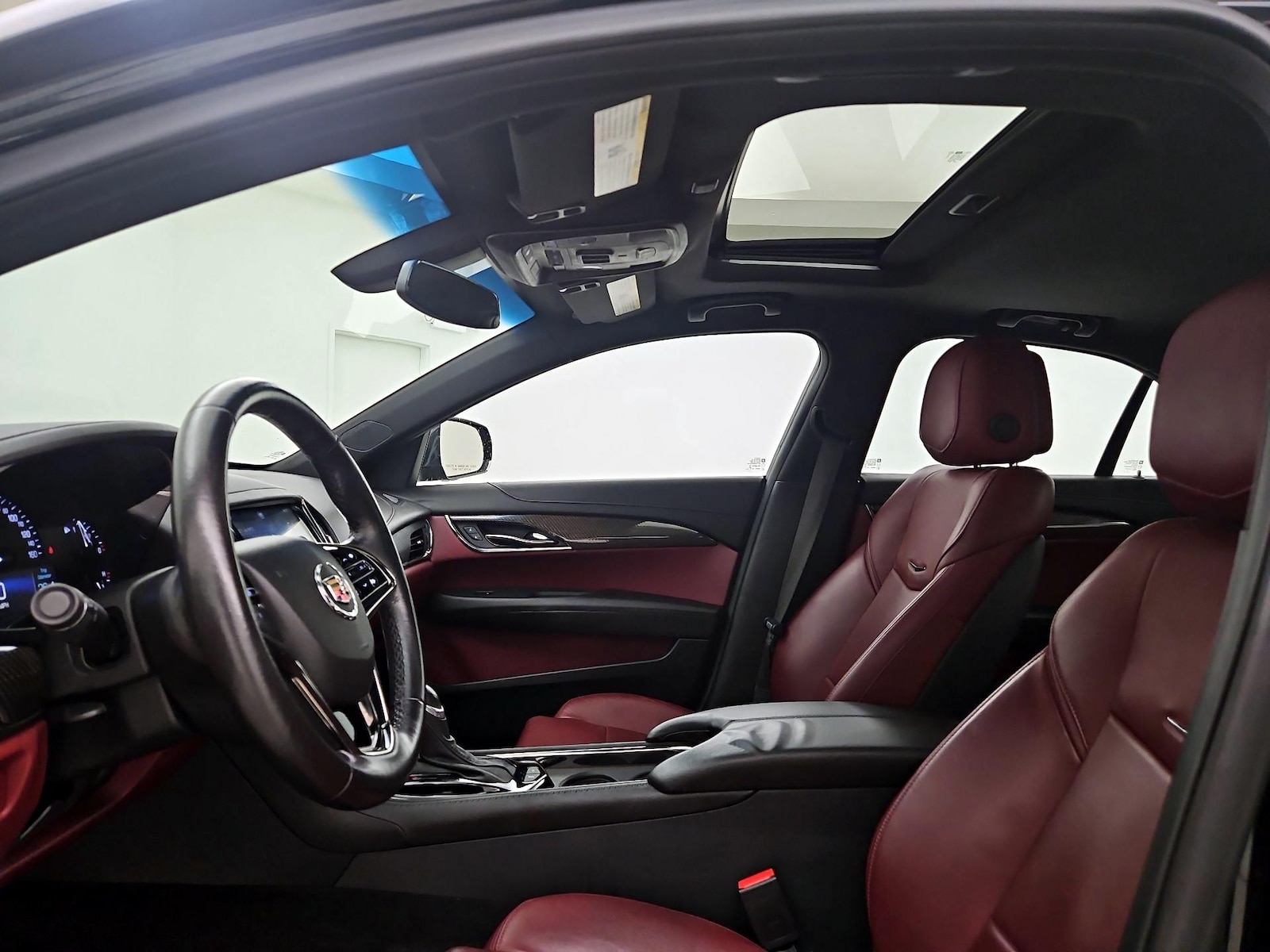 Sunroof(s) & Overhead Airbags