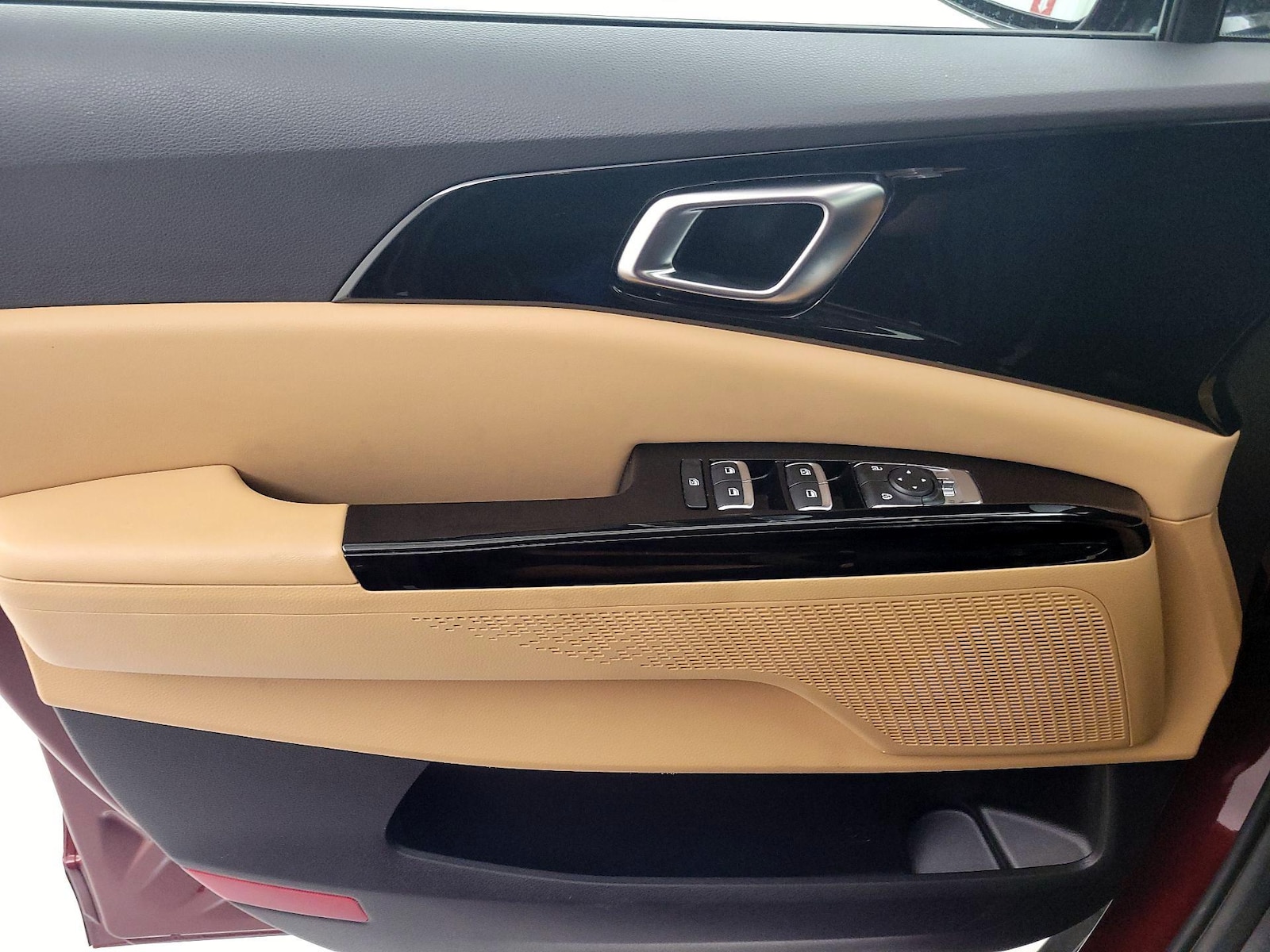 2024 Kia Carnival EX - Photo 13