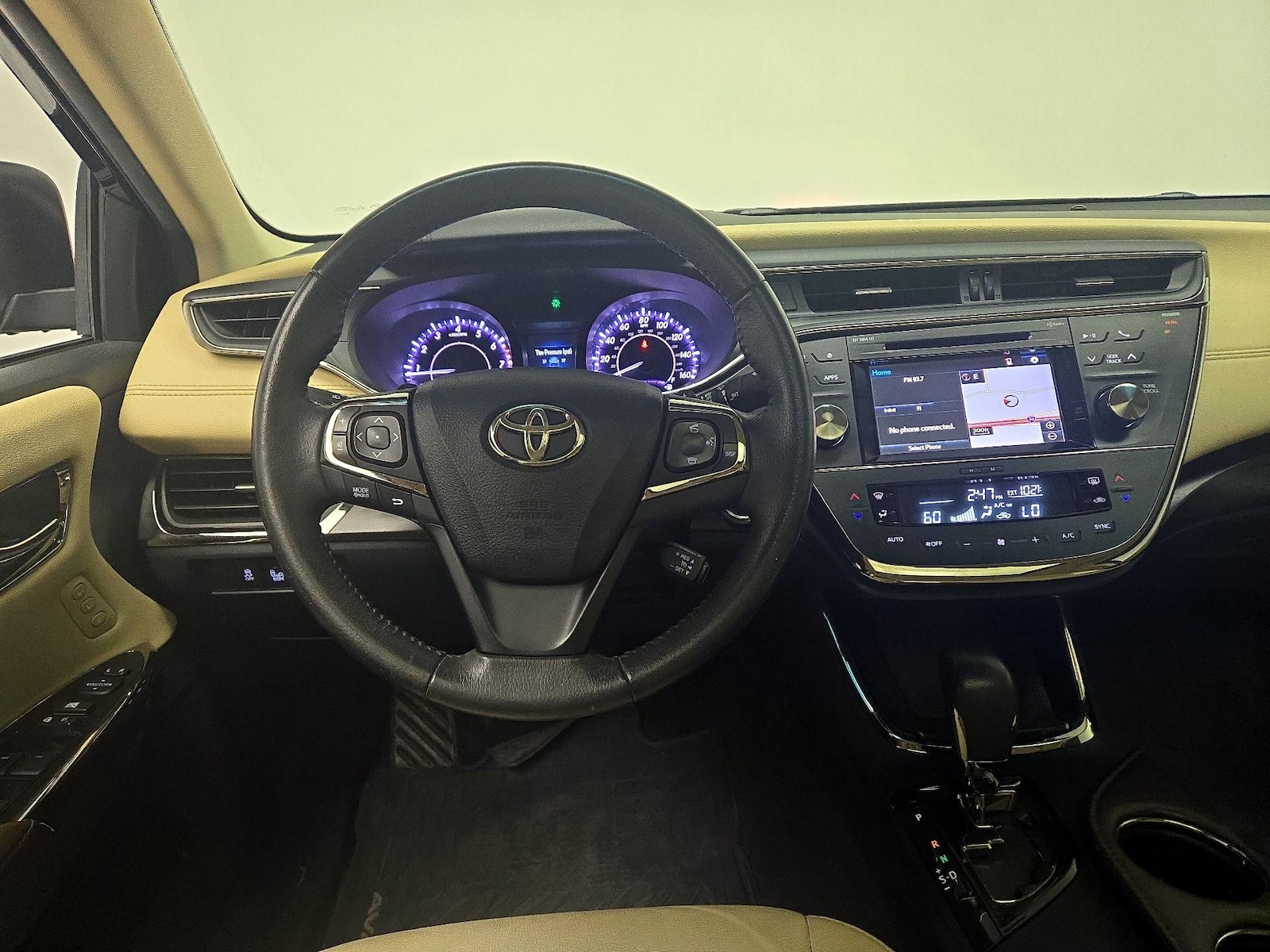 2016 Toyota Avalon XLE Premium - Photo 11