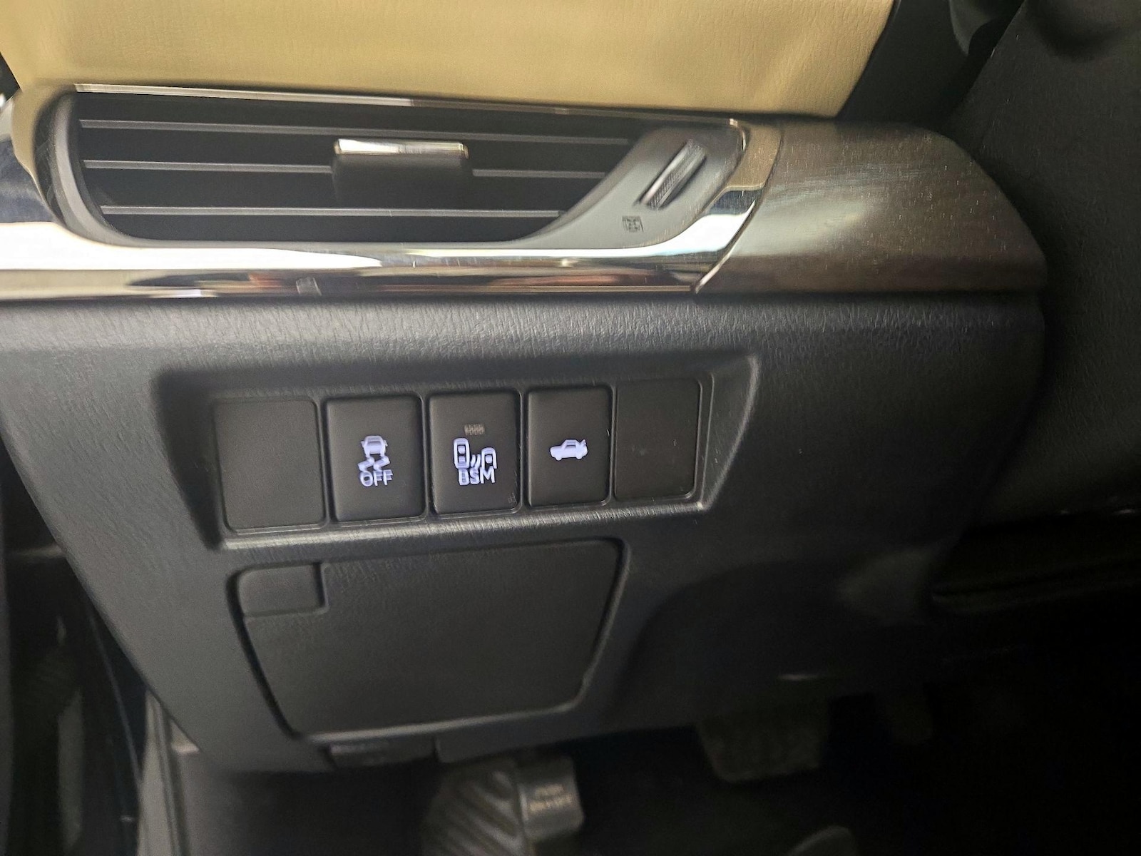 2016 Toyota Avalon XLE Premium - Photo 14