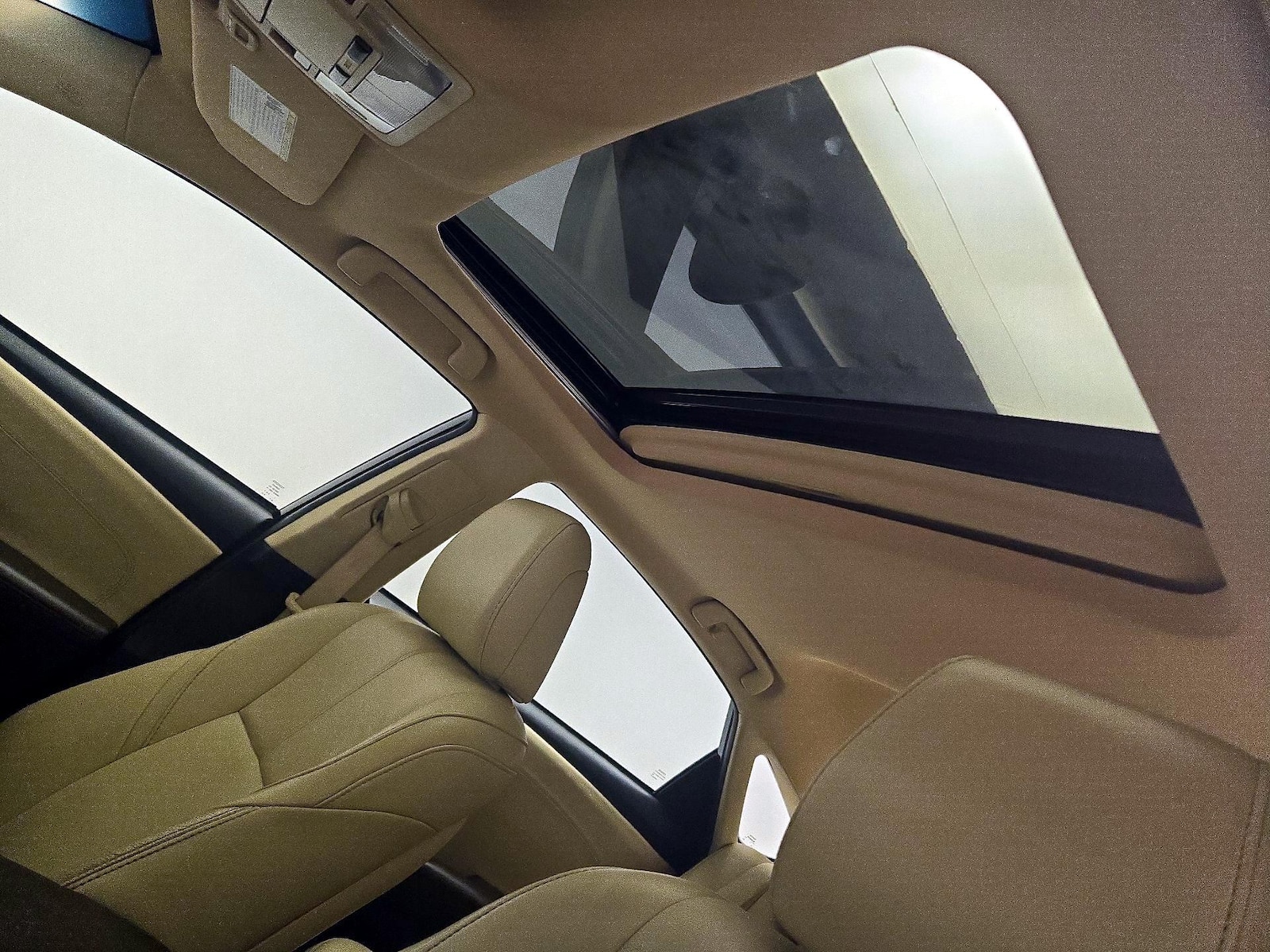 2016 Toyota Avalon XLE Premium - Photo 21