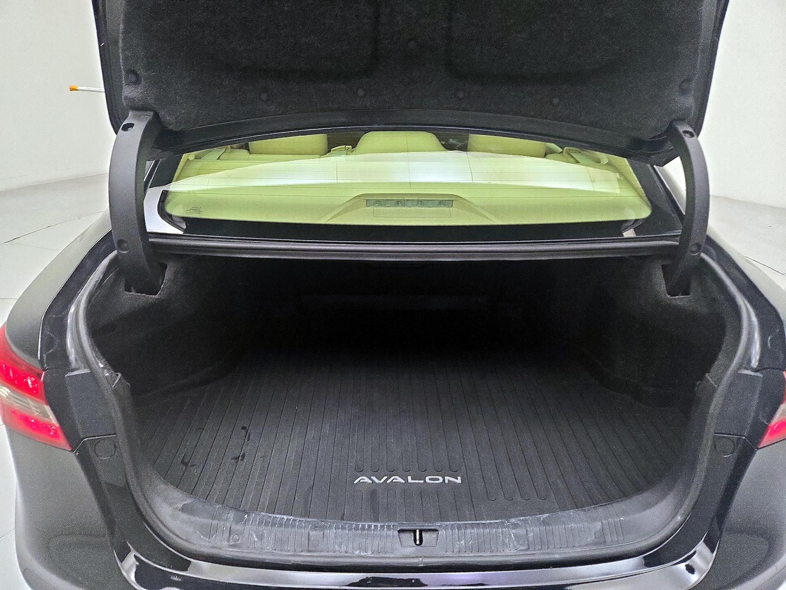 2016 Toyota Avalon XLE Premium - Photo 23