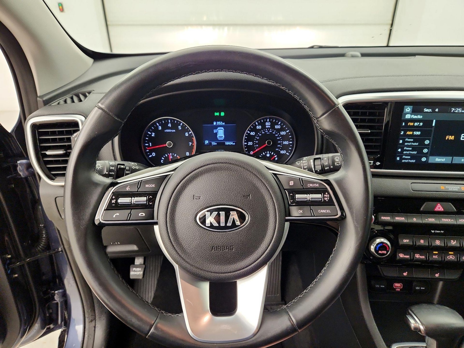 2020 Kia Sportage EX - Photo 11