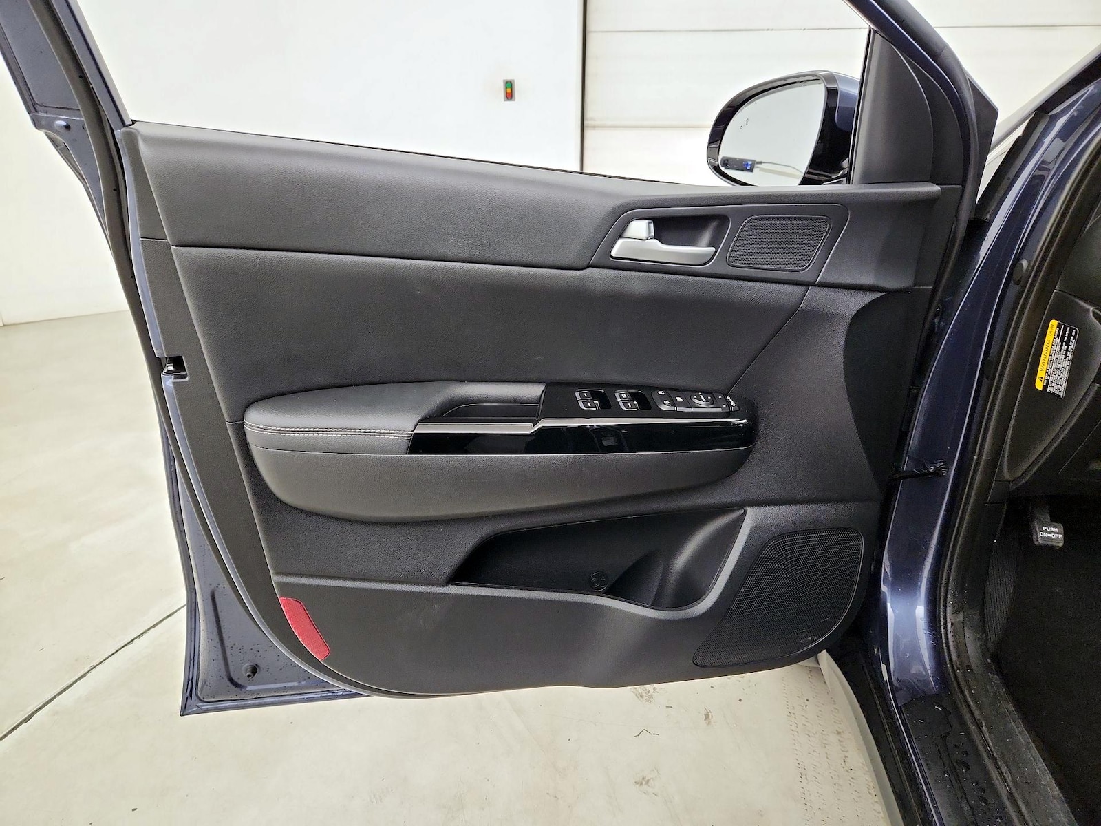 2020 Kia Sportage EX - Photo 13