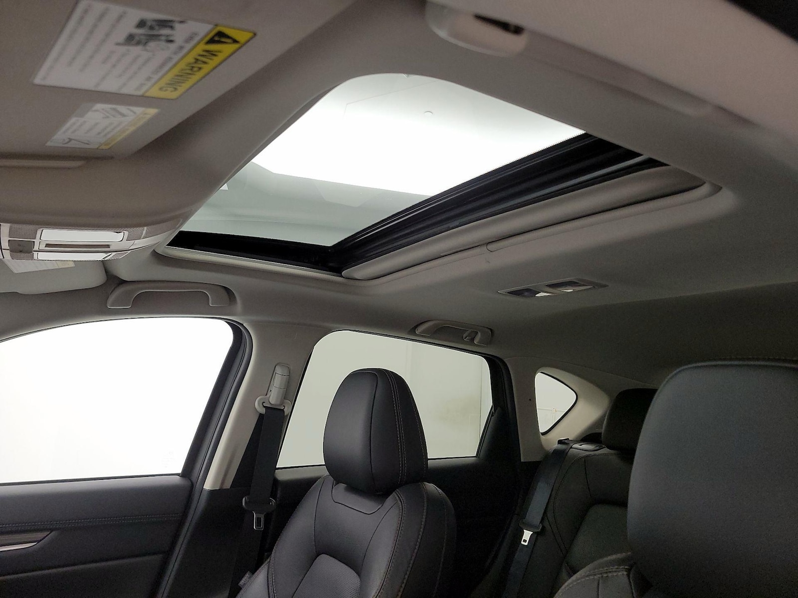 Sunroof(s) & Overhead Airbags