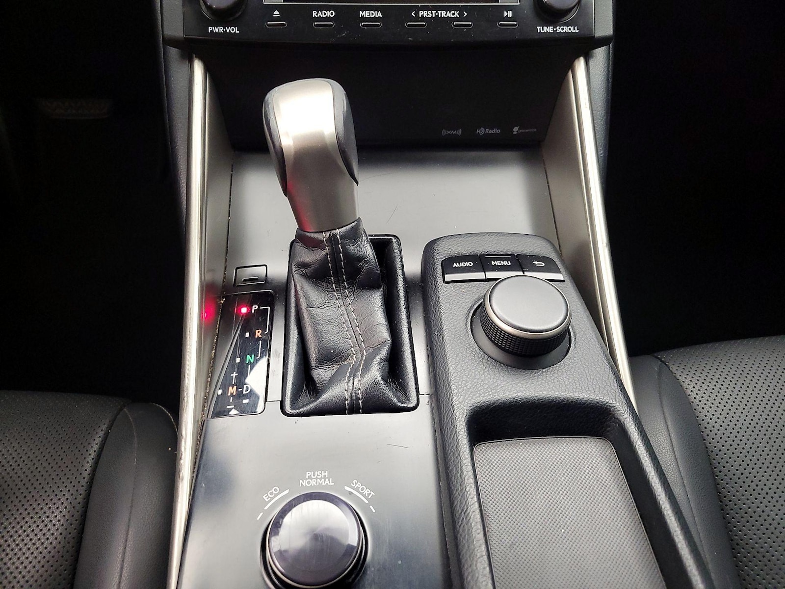 2014 Lexus IS 250 - Photo 18