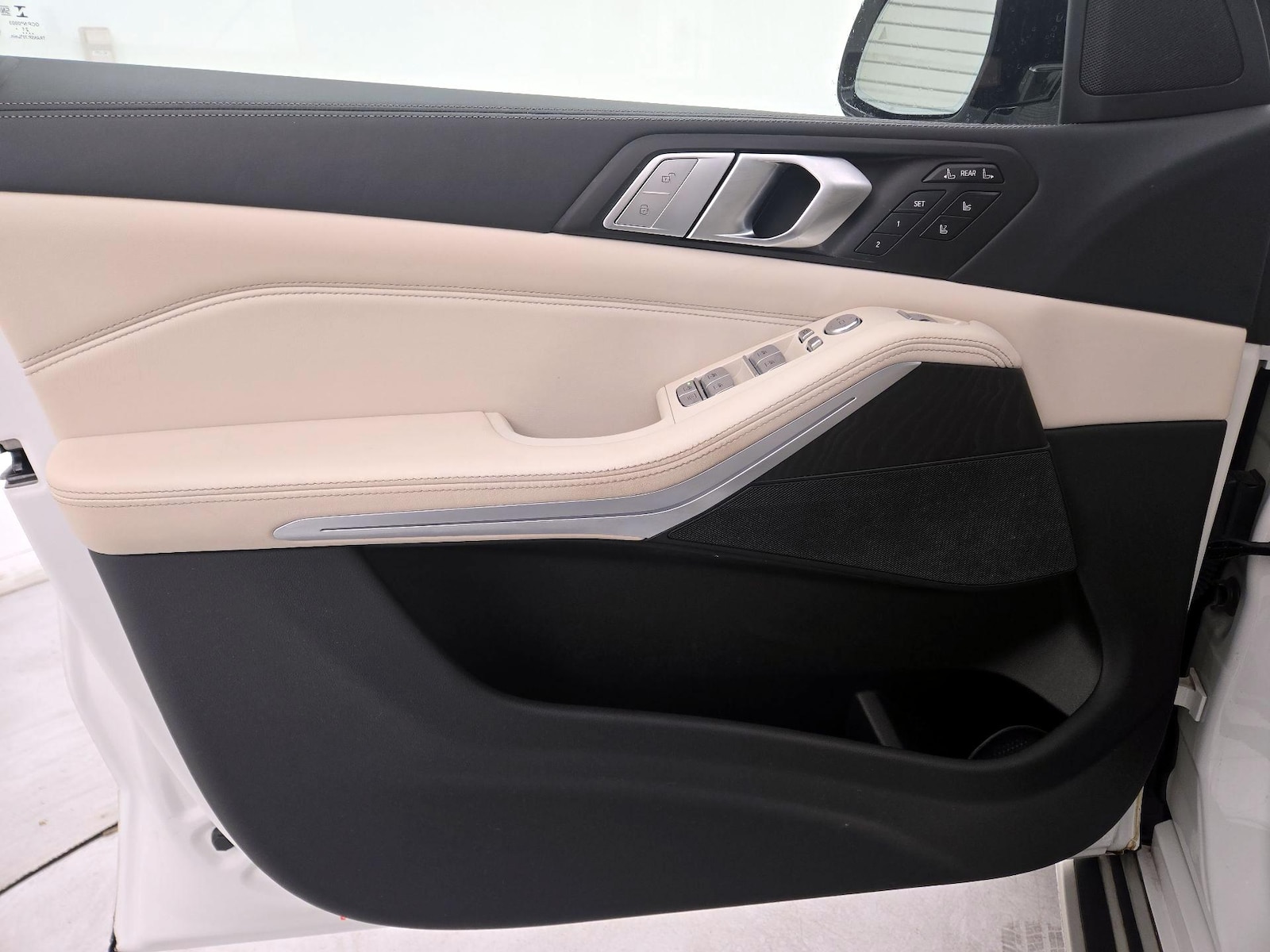 2022 BMW X7 40i - Photo 13